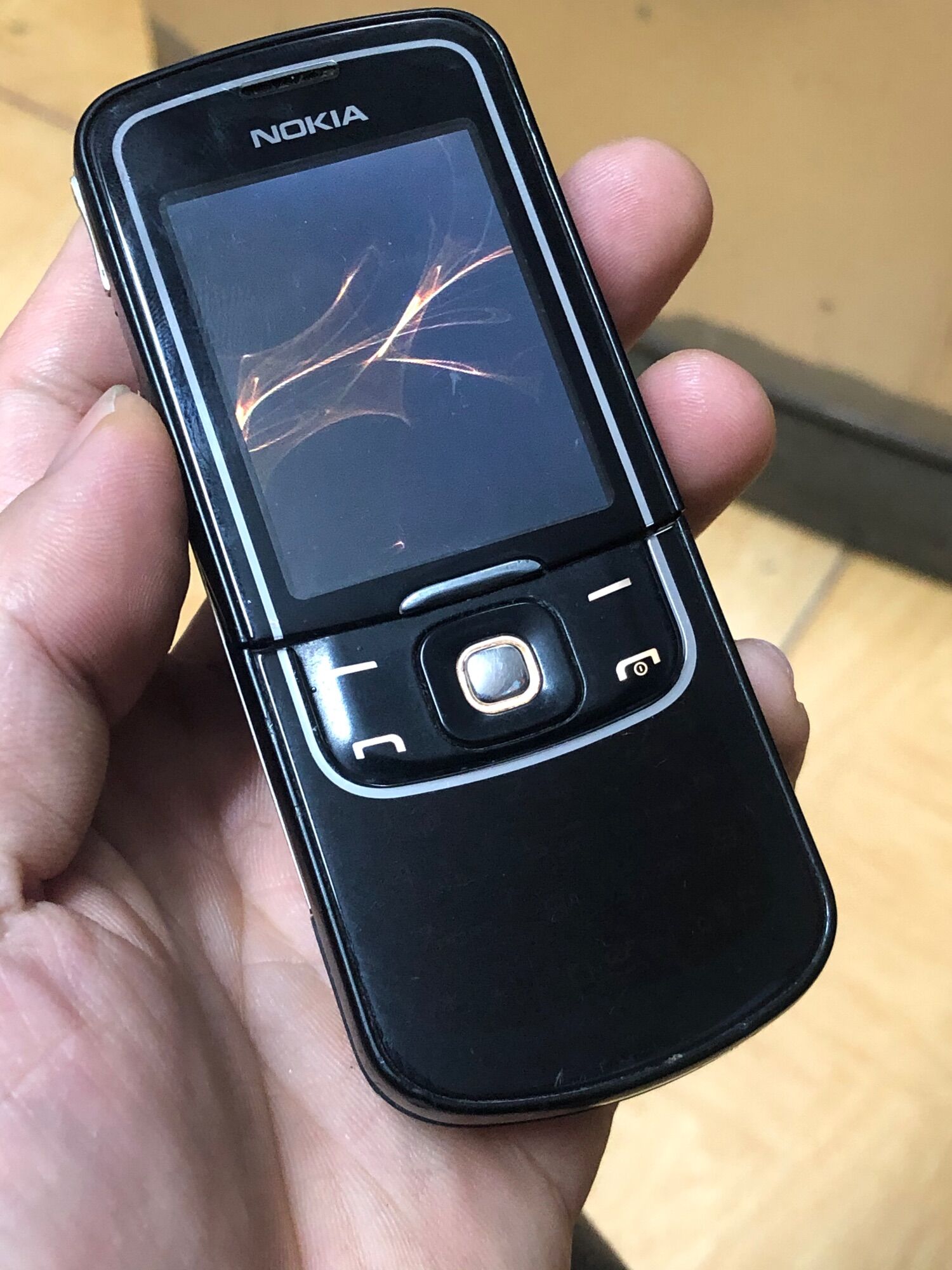 Nokia 8600 Luna Ánh Trăng Originnal