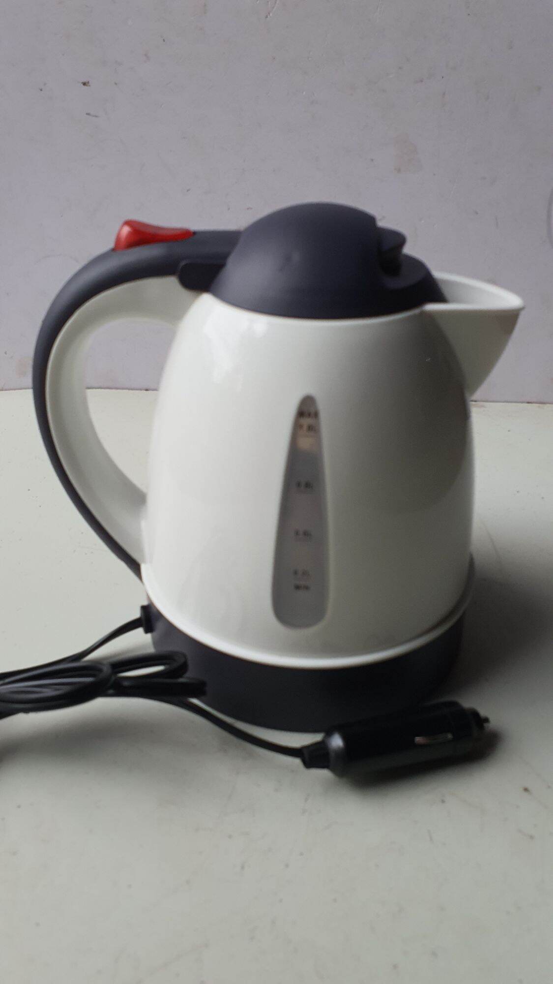ẤM ĐUN NƯỚC SIÊU TỐC TRÊN Ô TÔ ( giá 1 cái)