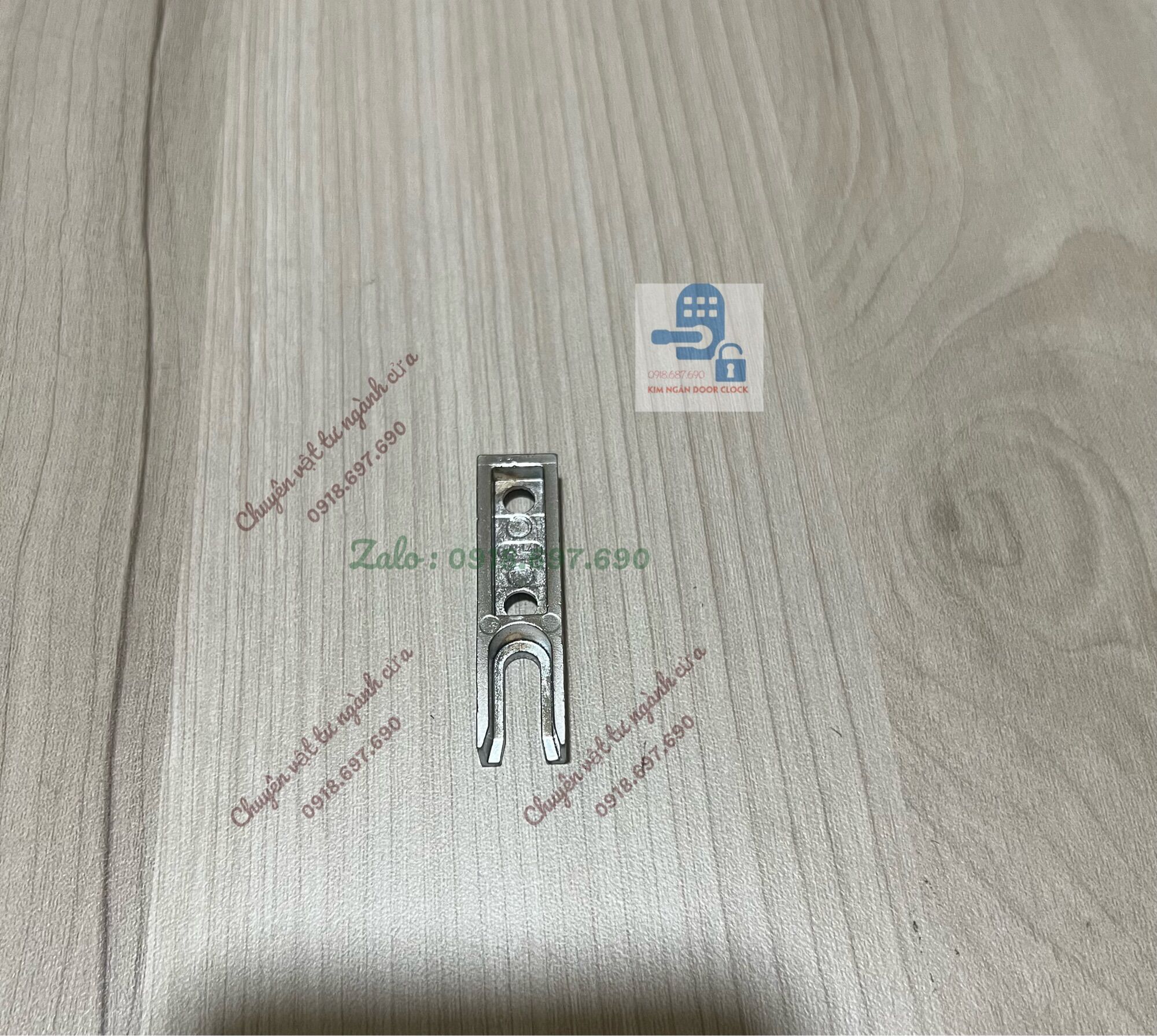 2 cái Vấu hãm thanh chuyển động cửa lùa xingfa