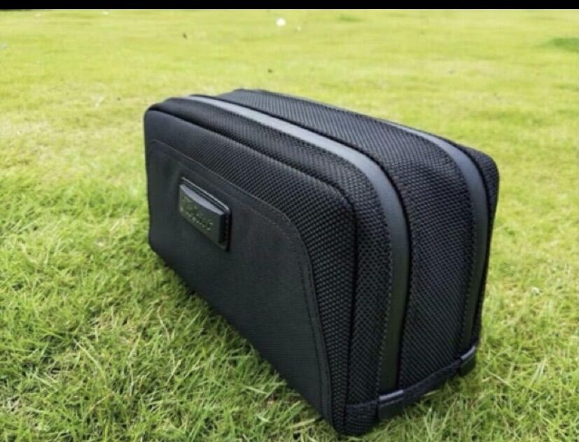 Túi cầm tay Titleist