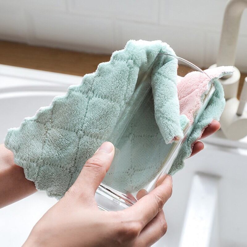 1 cái khăn lau đa năng siêu thấm nước