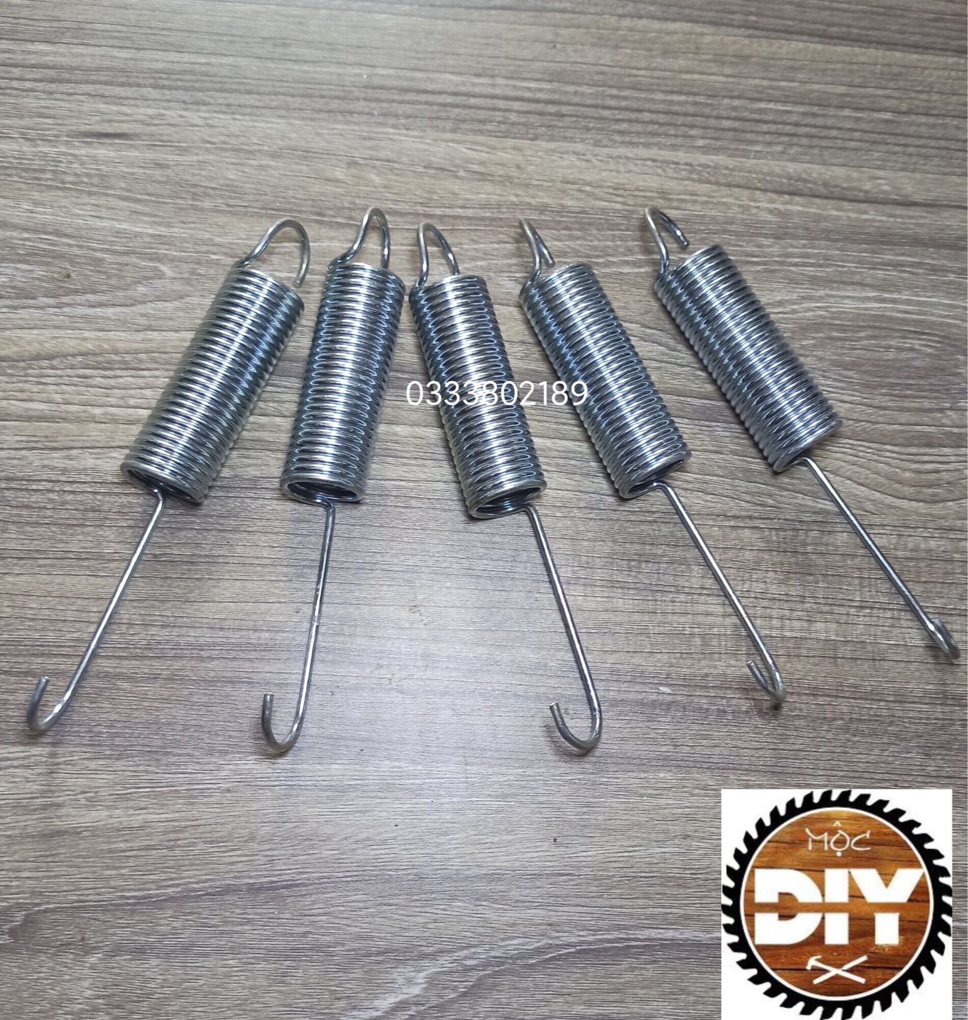 Lò xo kéo móc ngắn dài phi 24 (2 cái)