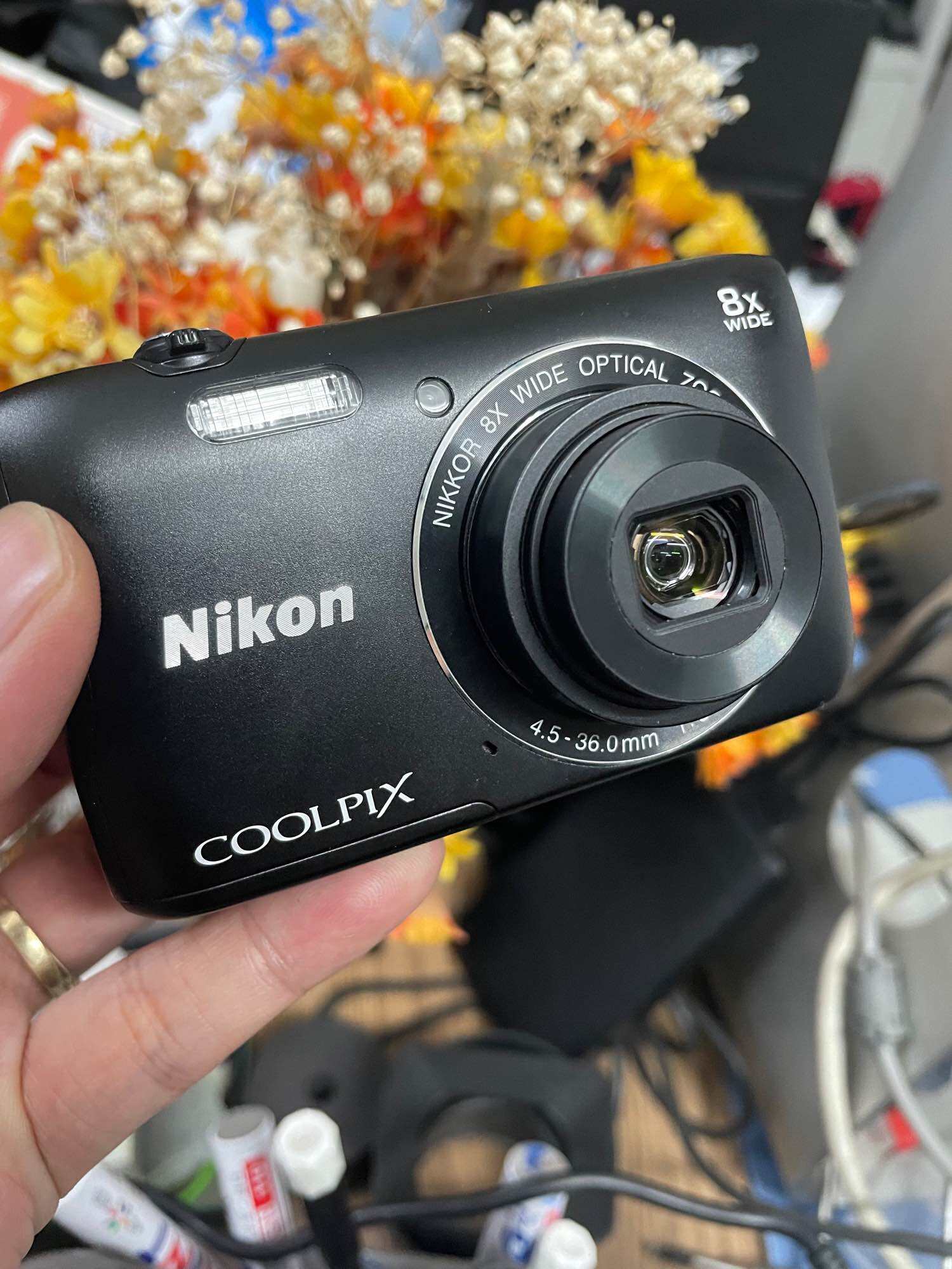 Máy ảnh Nikon CoolPix A300 có wifi