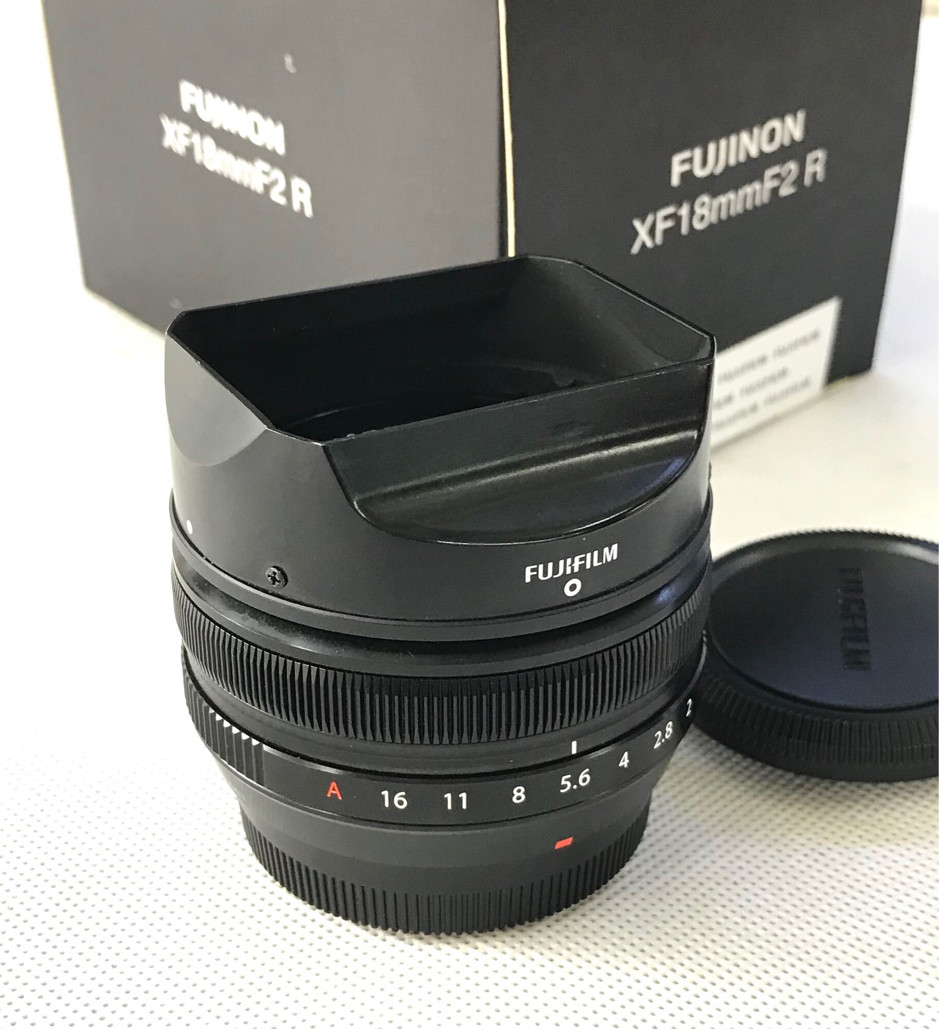 Ống kính Fujifilm XF 18mm F 2 kèm hood Fullbox, Likenew thumbnail