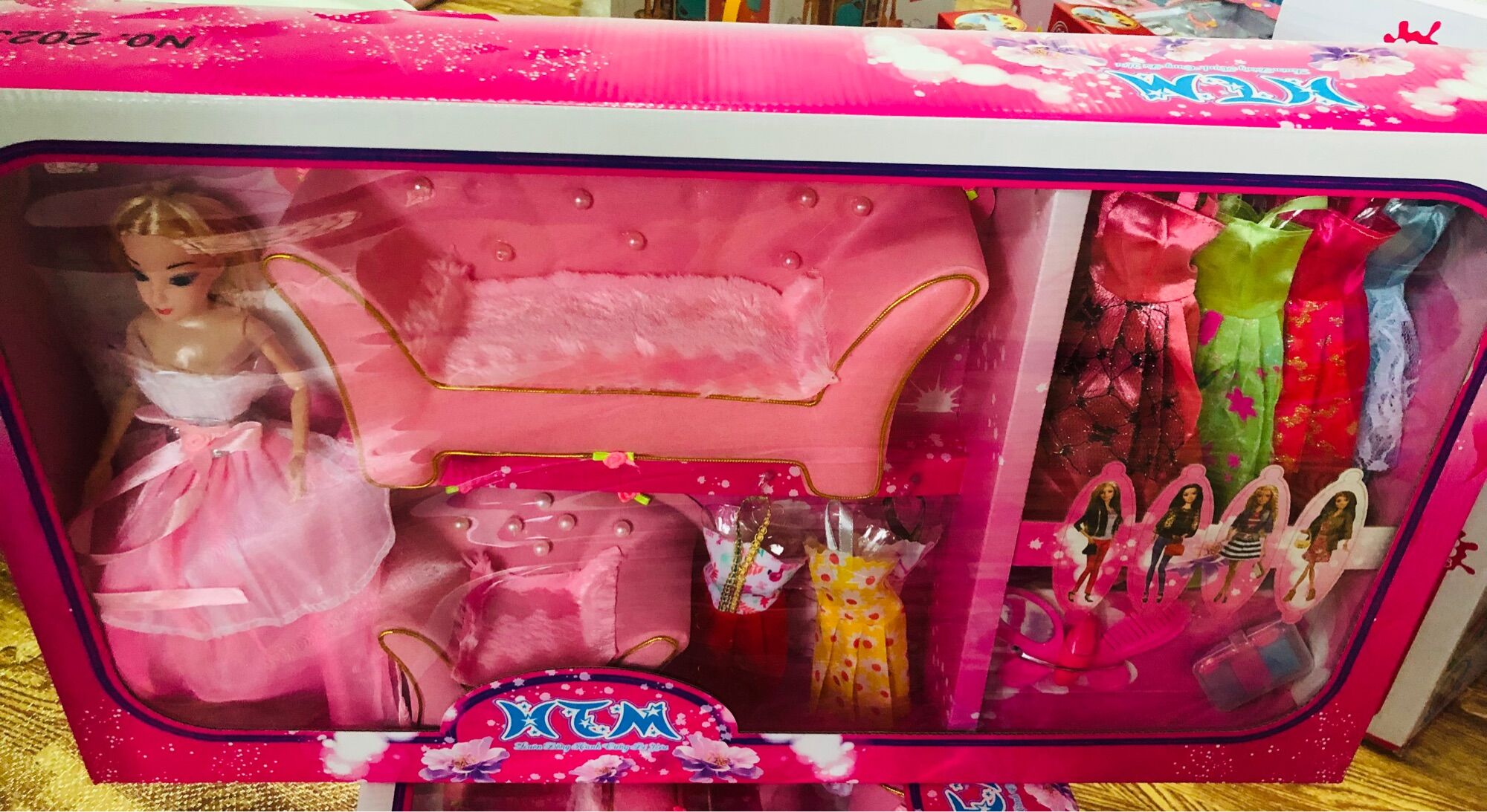 Phỏng riêng của Búp Bê Barbie