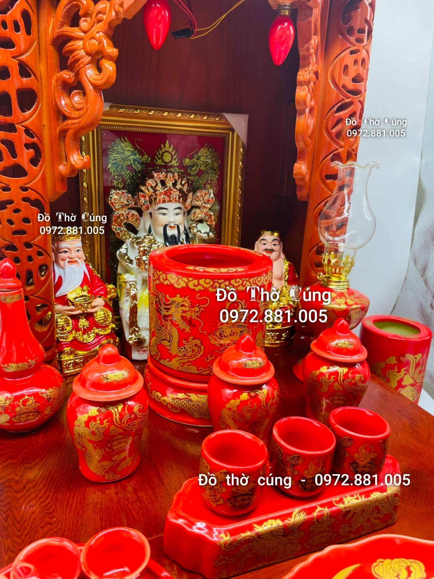 Chân kê nến , đế nến thờ màu Đỏ