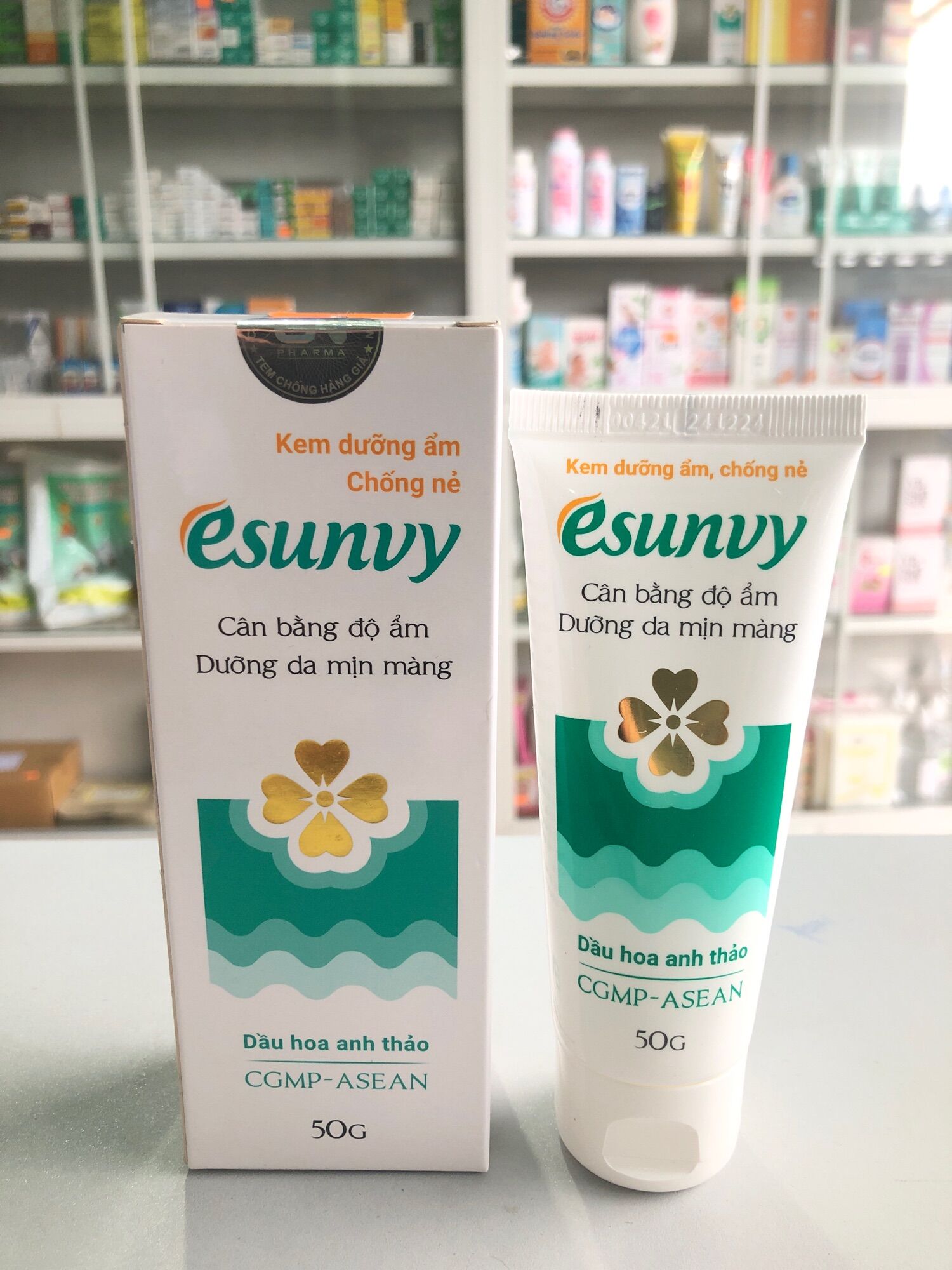 Kem dưỡng ẩm Esunvy