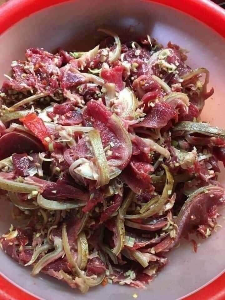 1kg Bag of Fresh Deer Leg Meat with Skin (Express Delivery in Hcmc)