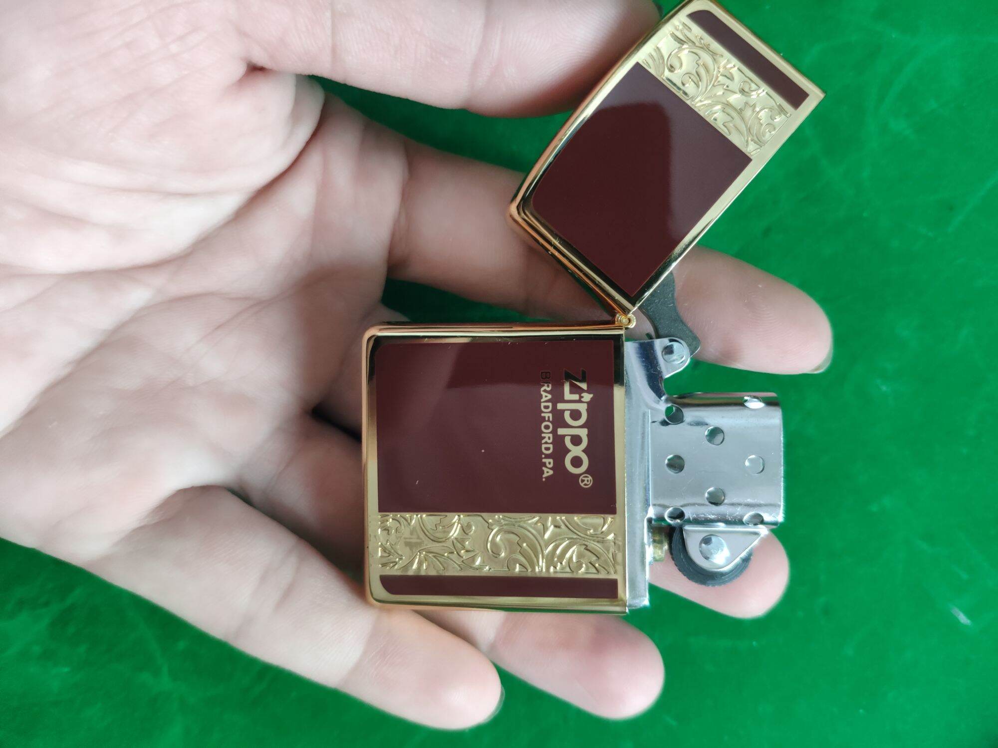 ZIPPO KHẢM MEN MẠ VÀNG