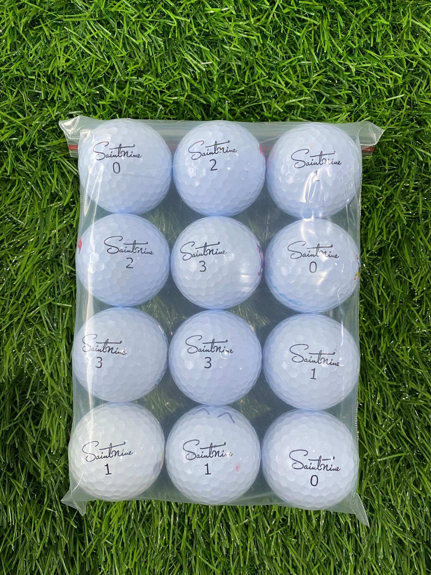 Bóng golf Saintnine đã qua sử dụng còn mới 99%(10 quả)
