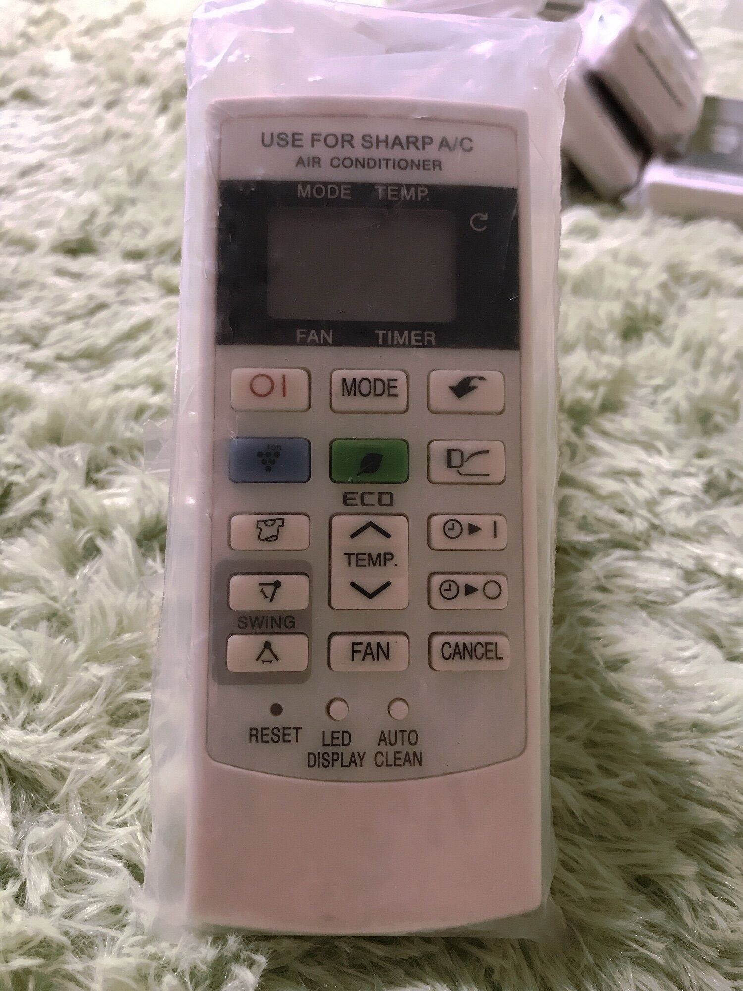 Điều khiển điều hoà Sharp