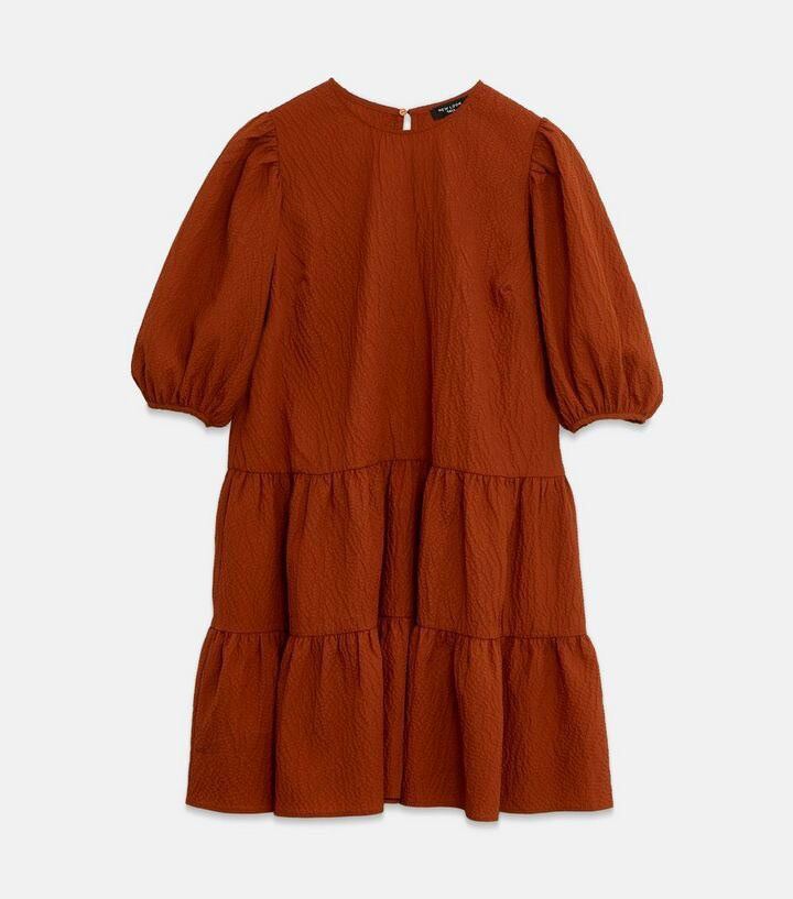 Váy Stradivarius vnxk