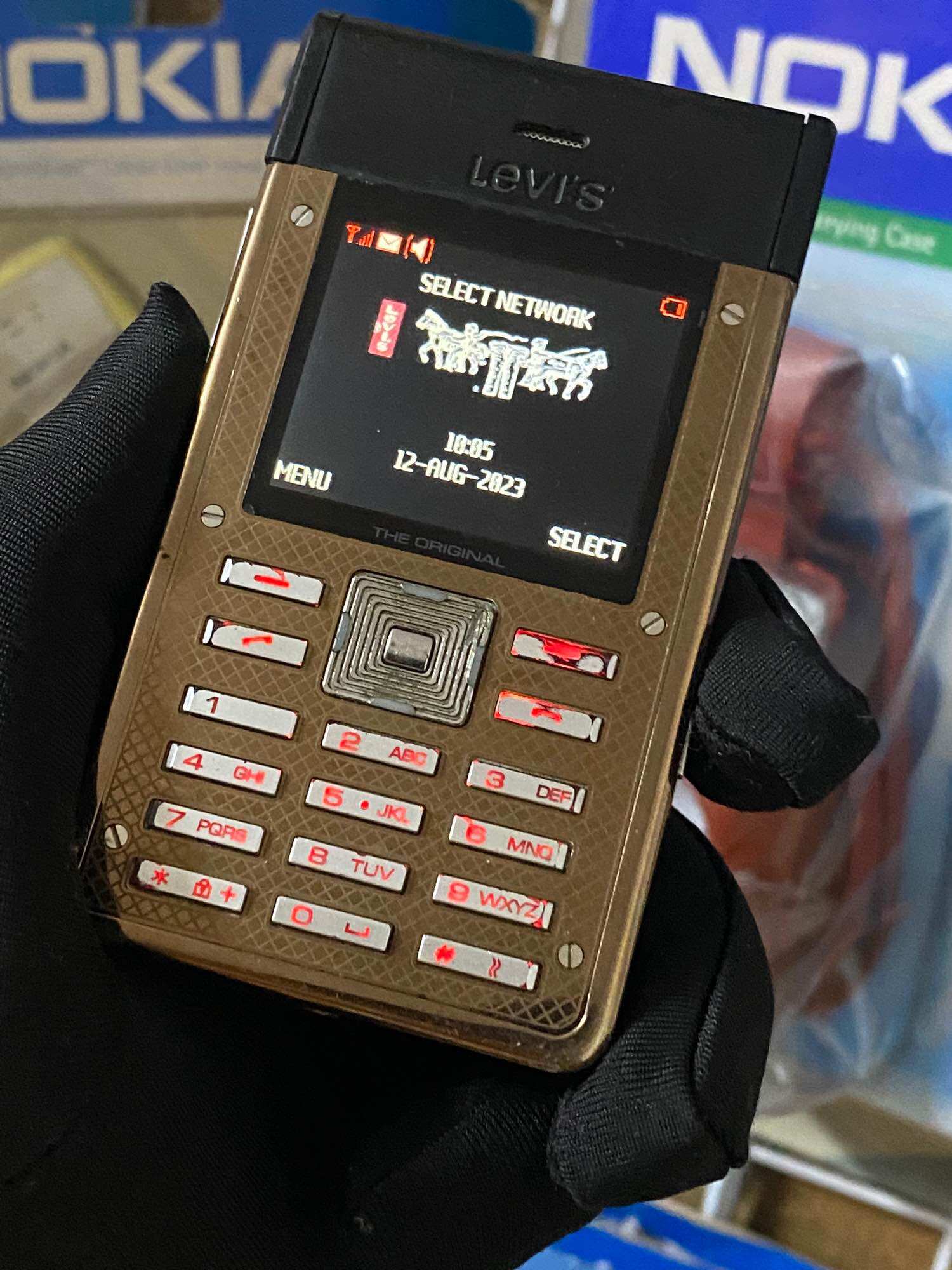 Levis Phone