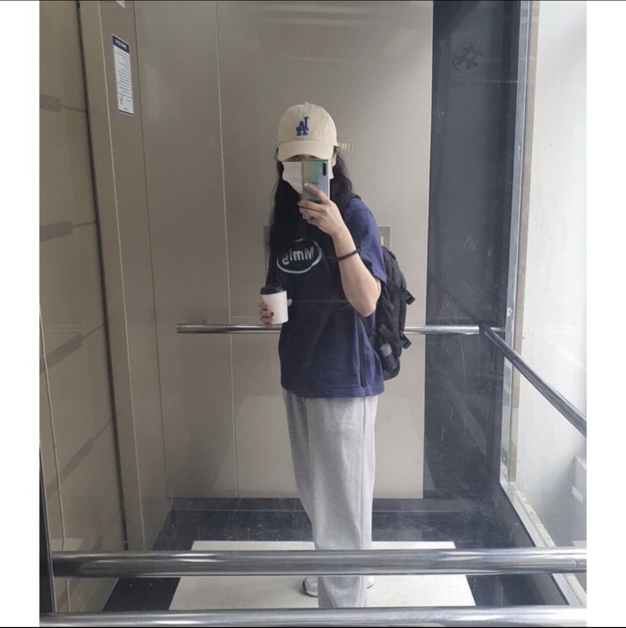 Mũ lưỡi trai L.A màu beige( hàng xuất  chuẩn)