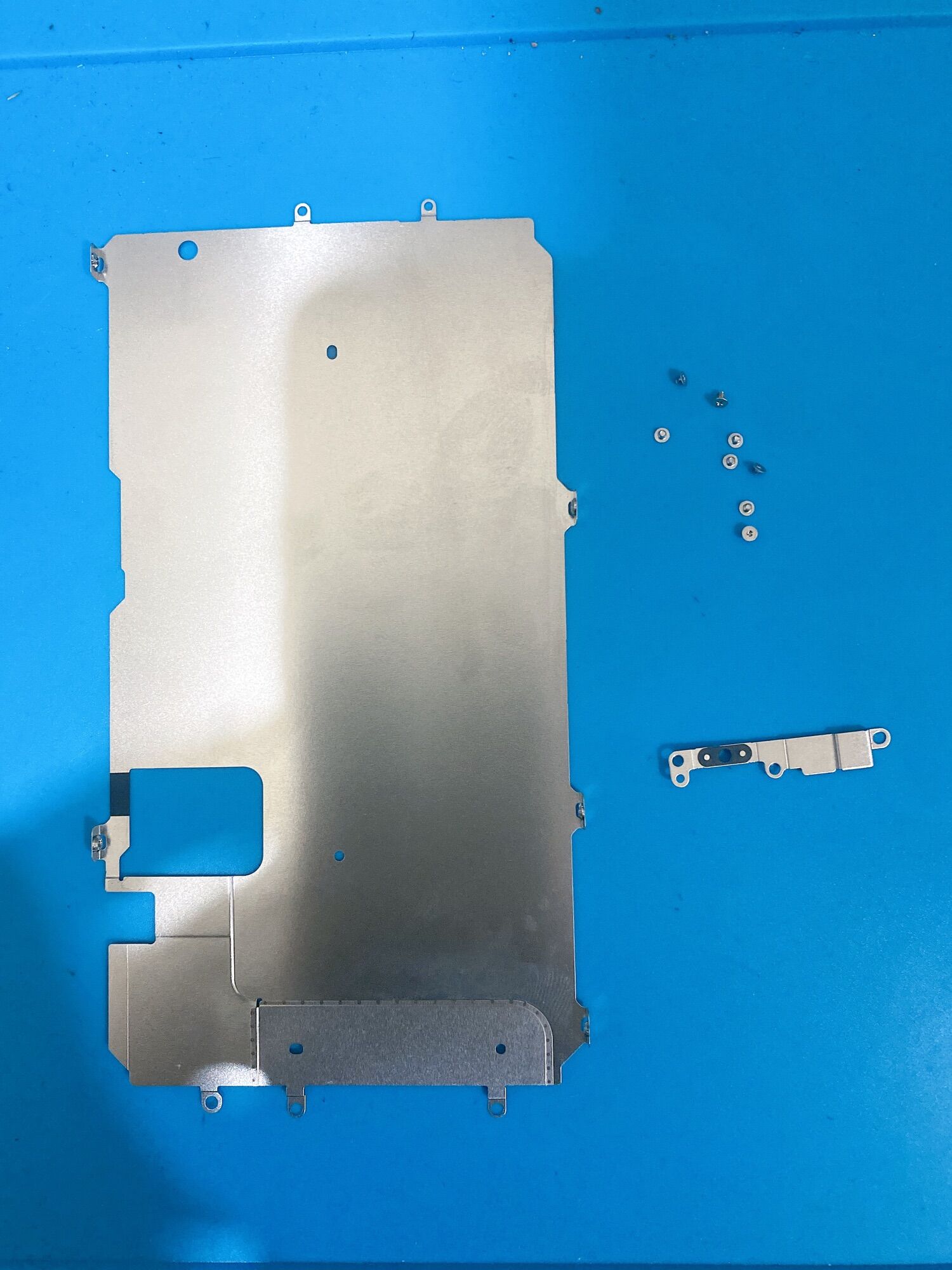 combo- Nẹp màn , Nẹp phím Home ,Ốc Cho iphone 7plus