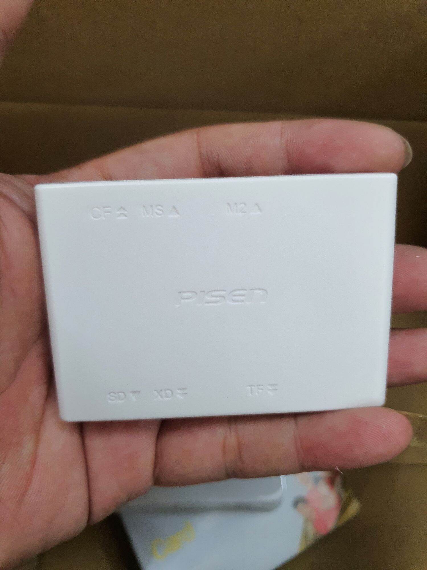 Đầu đọc thẻ nhớ đa năng Pisen TS-E070