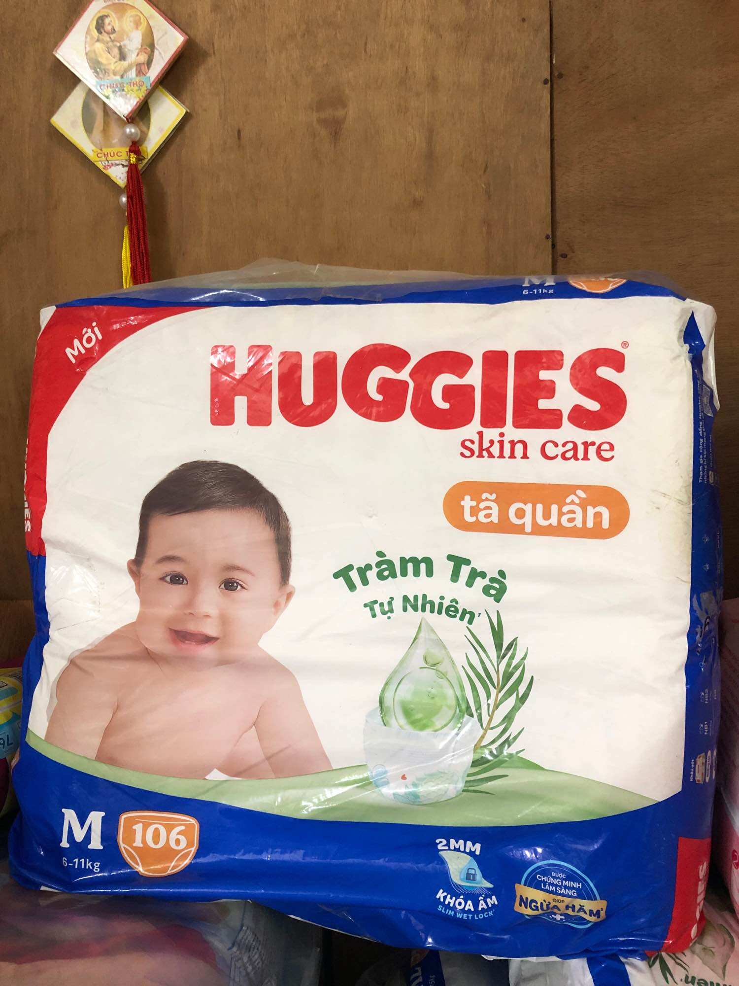 Tã quần Huggies size M 106miếng