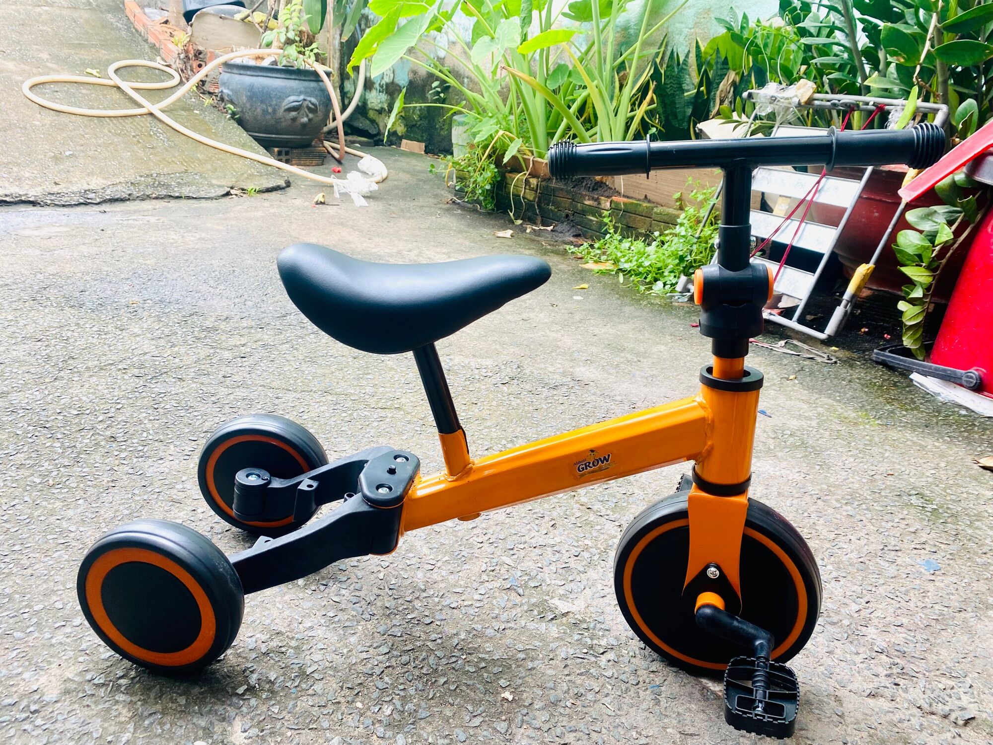 Xe đạp 3 bánh 2in1 thể thao cho bé hkm grow