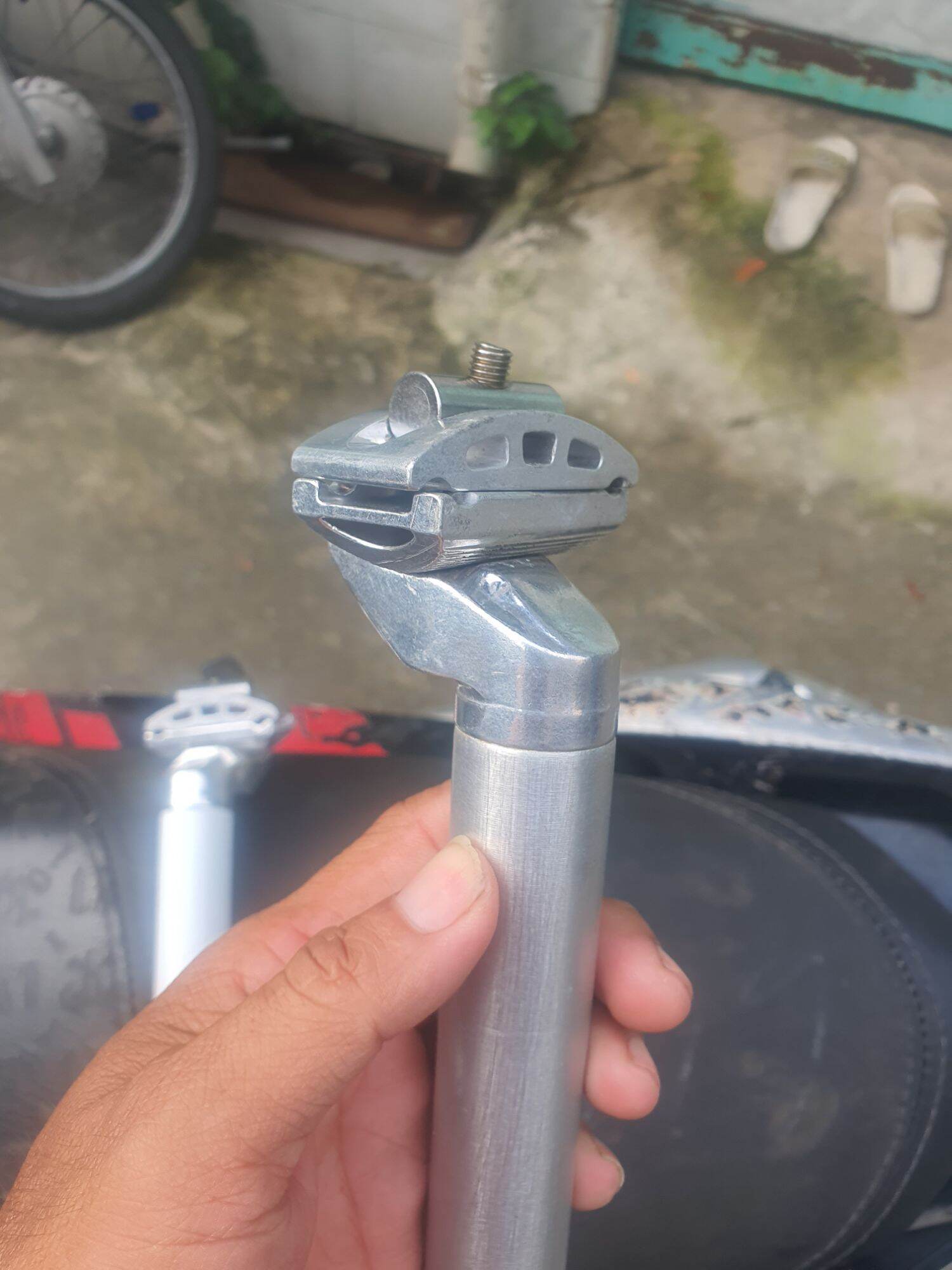 Cọc yên xe dap , nân yên nhôm