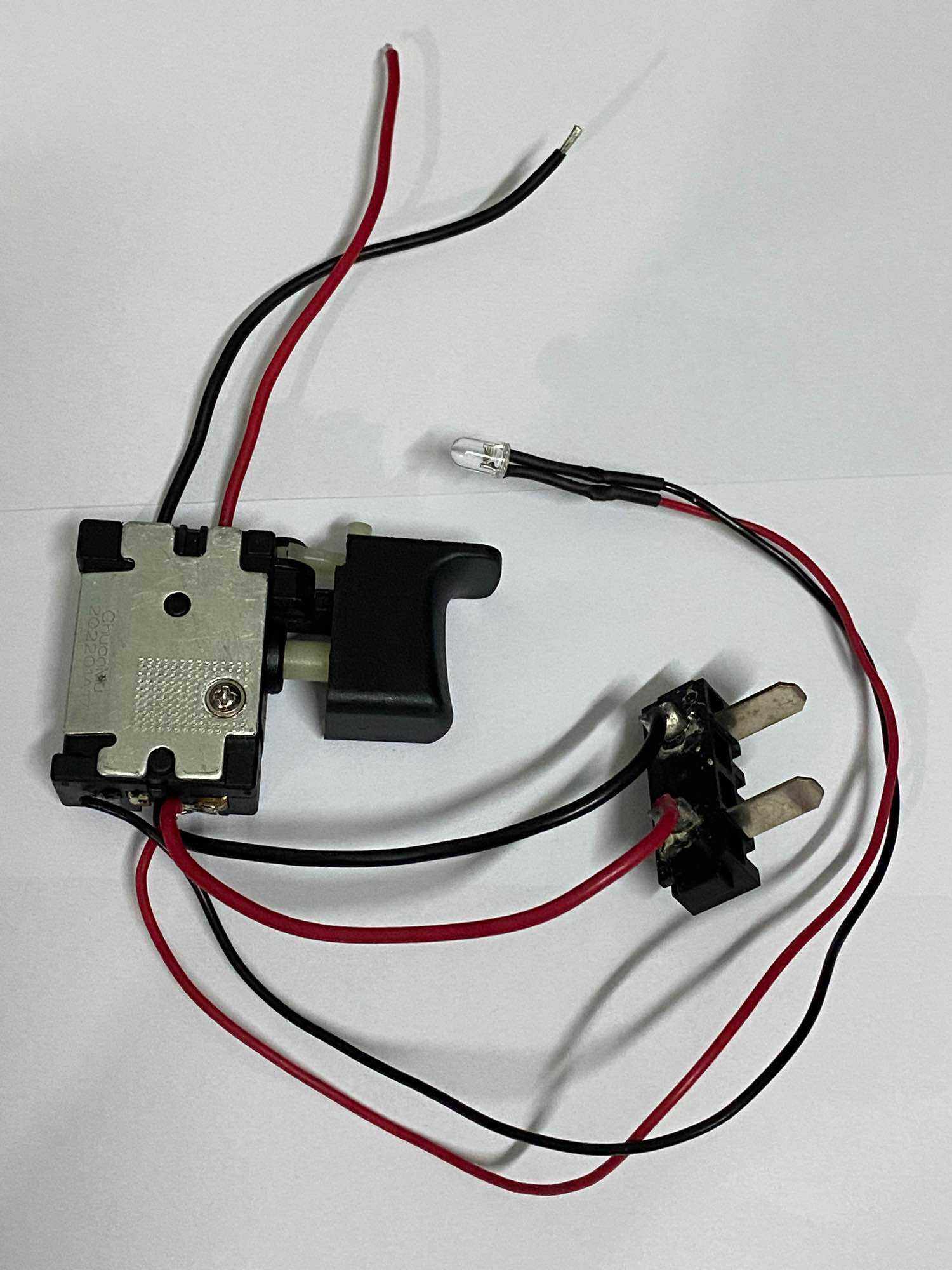 Cò máy khoan pin có Than 7.2v- 18vol bulong Tàu, ozito...