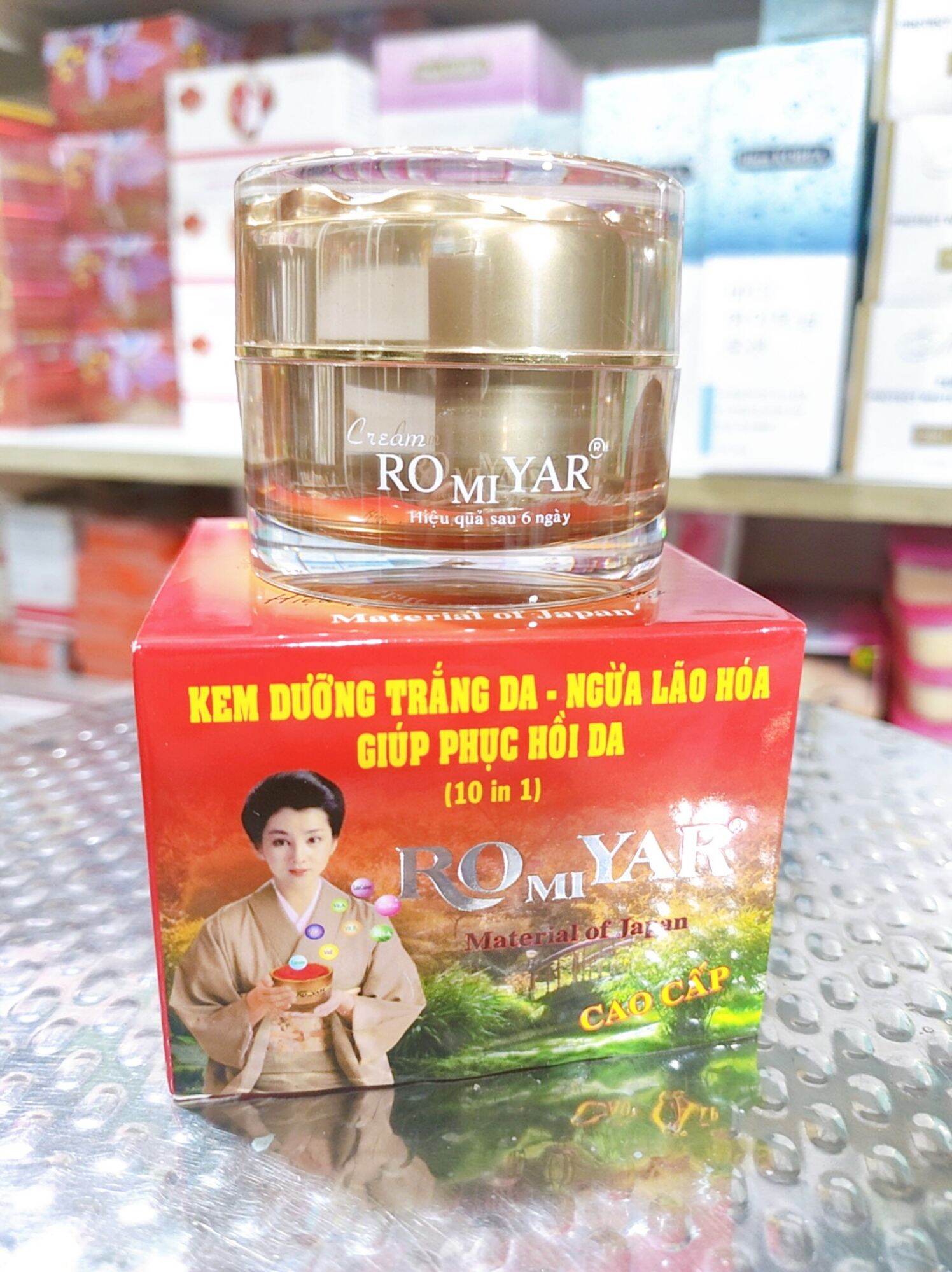 Kem dưỡng trắng da - ngừa lão hóa - giúp phục hồi da romiyar 10in1 35g