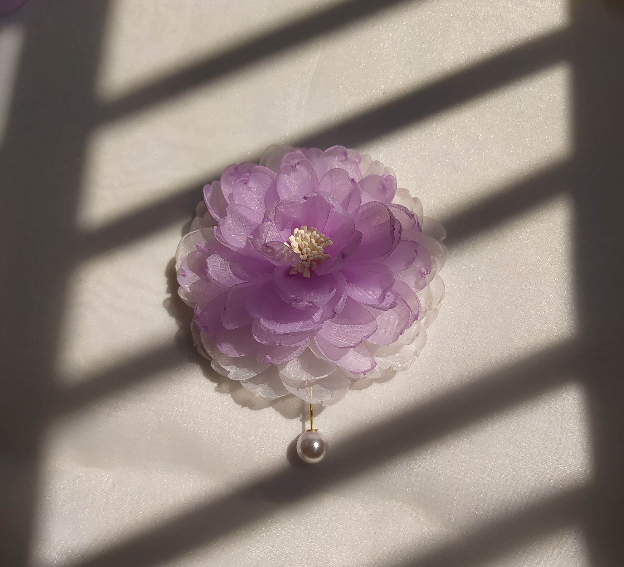 Hoa cài áo Canto, hoa cúc xoan cài áo màu tím cà size 10cm