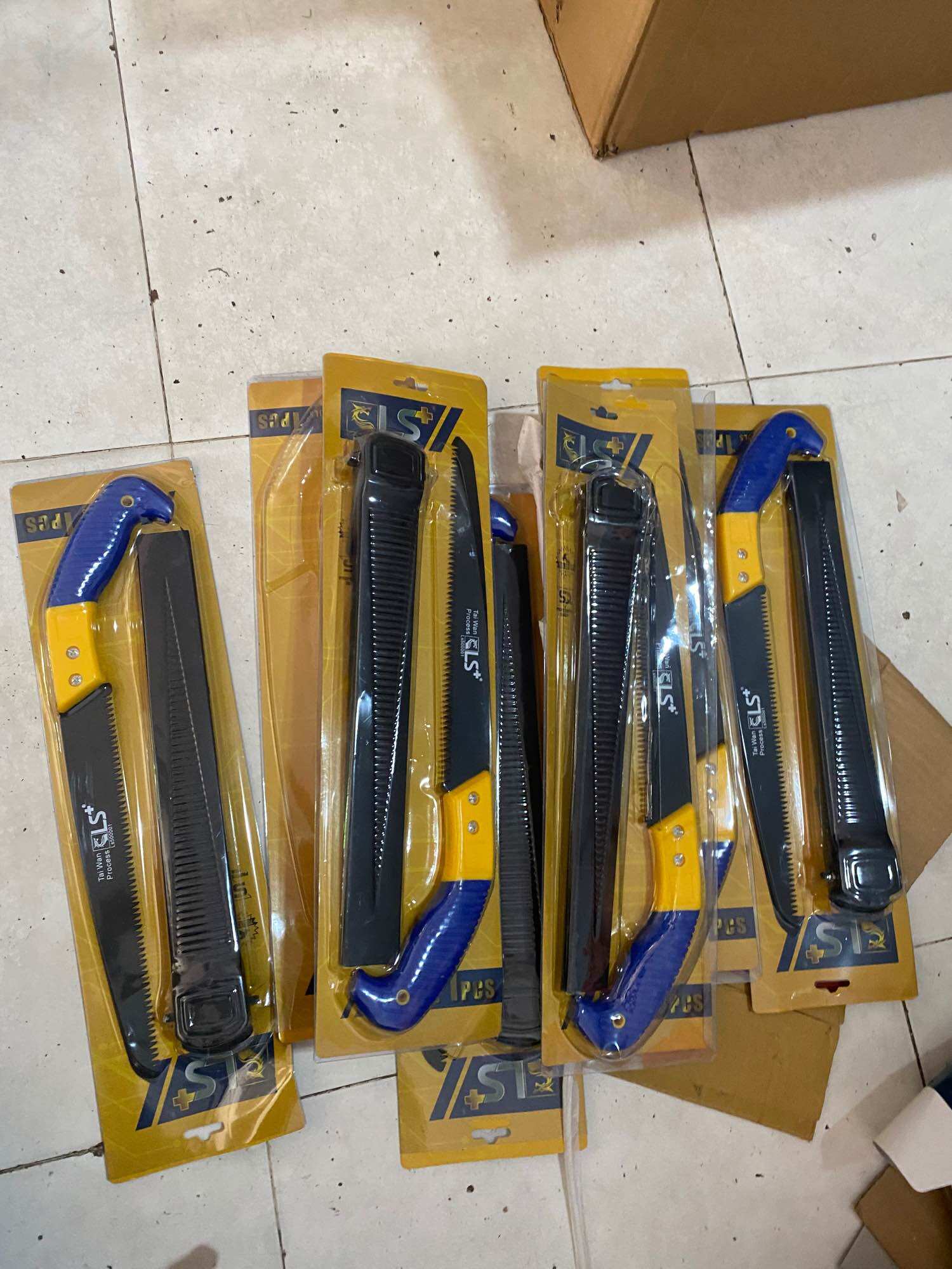 Cưa kiếm lưỡi đen LS,cưa cây,cưa gỗ