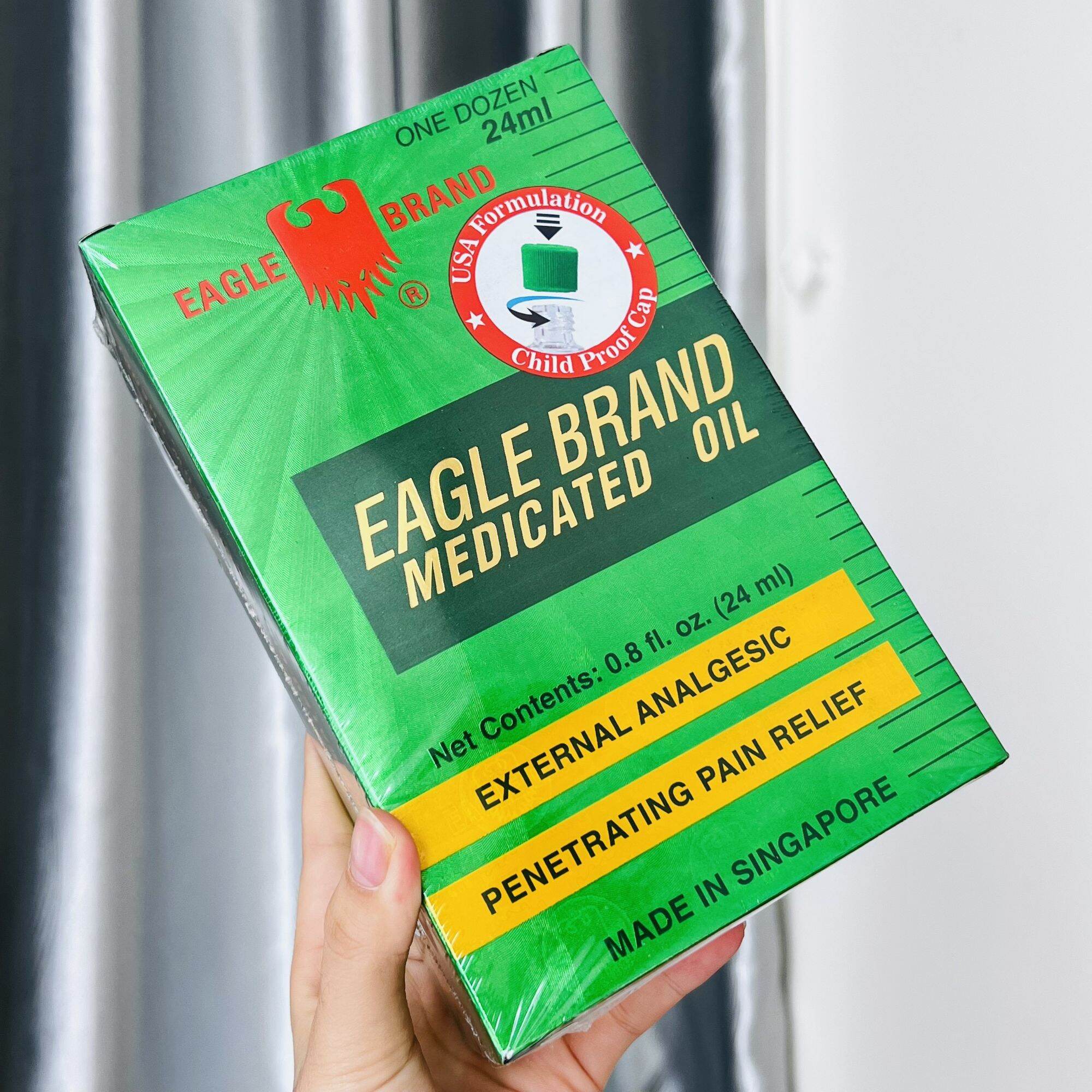 Dầu gió xanh con ó Eagle Mỹ, loại 2 nắp vặn