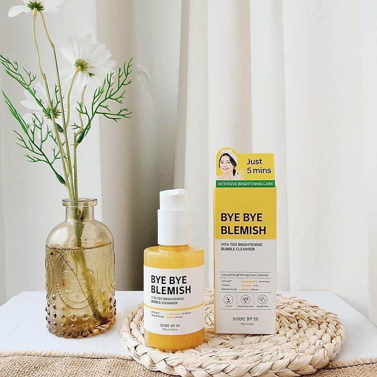[HCM]Sữa rửa mặt sủi bọt Some By Mi Bye Bye Blemish Vita Tox Brightening Bubble Cleanser