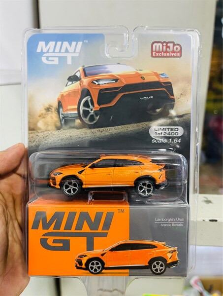 Hobby Store xe mô hình MiniGT Lamborghini Urus Arancio Borealis ( Full Card  ) 