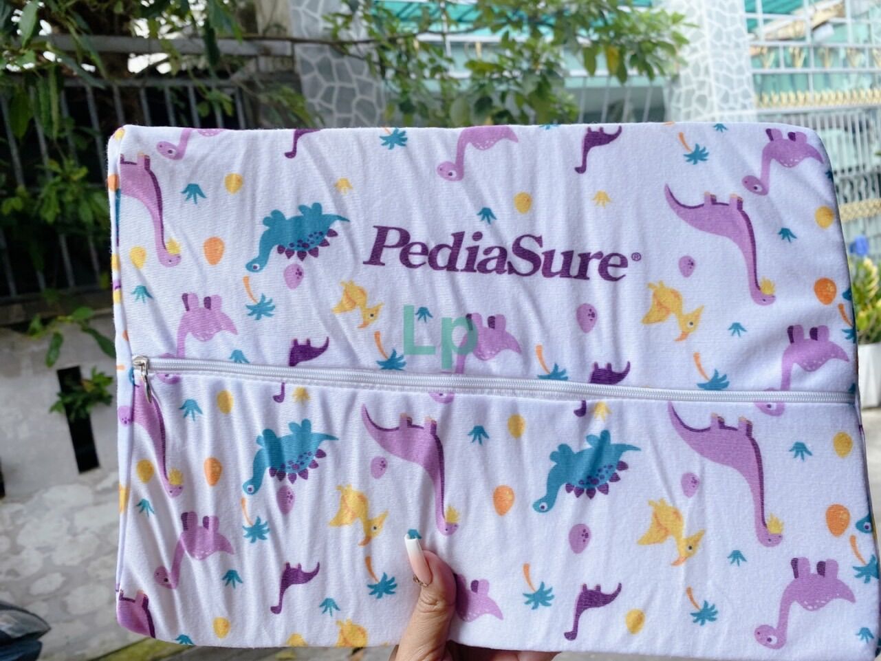 Gối cao su non hàng km Pediasure cho bé