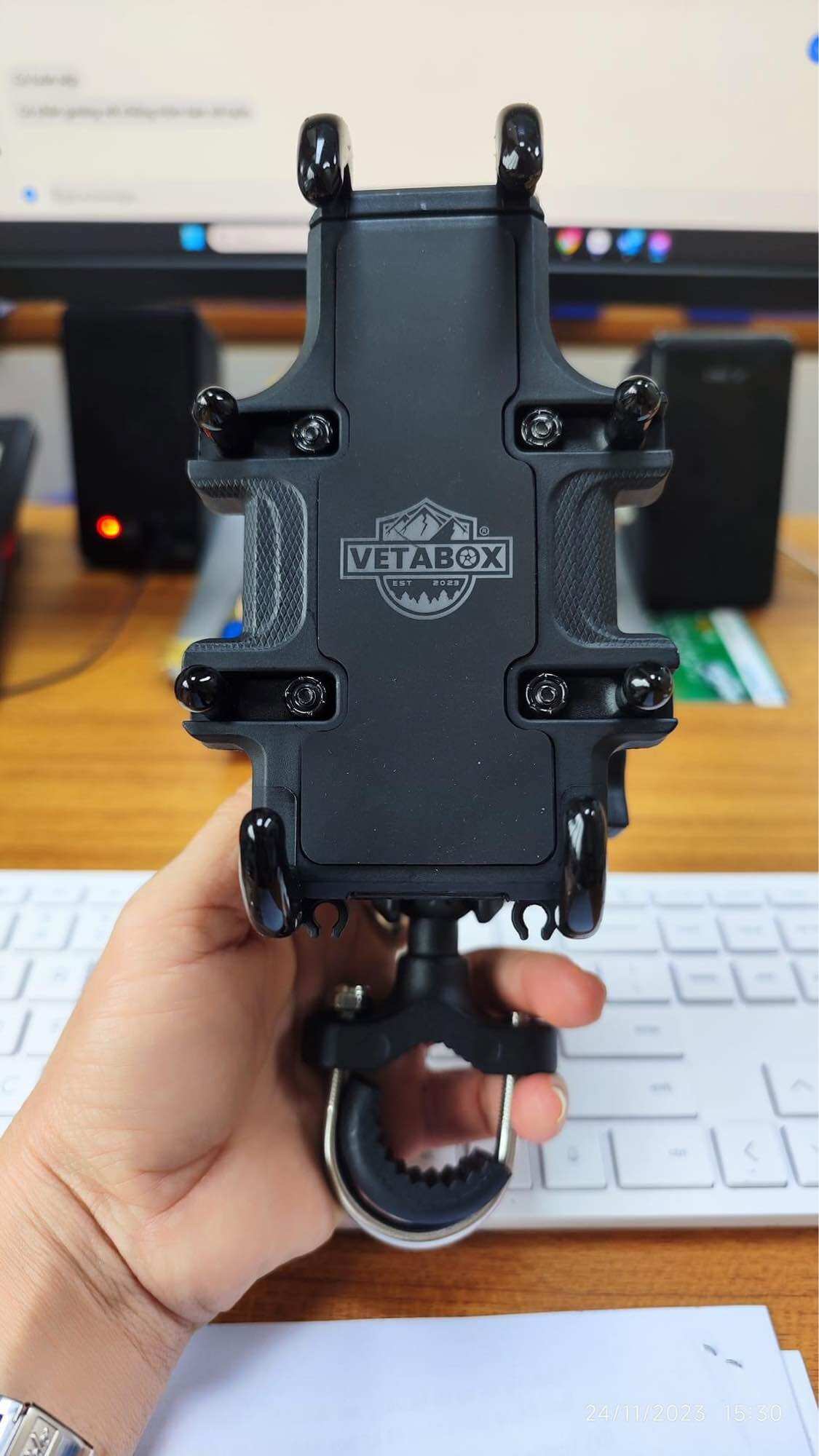 Giá đỡ Điện Thoại Chống rυng Vetabox (Chung Nhà máy gia công cho Motowolf)