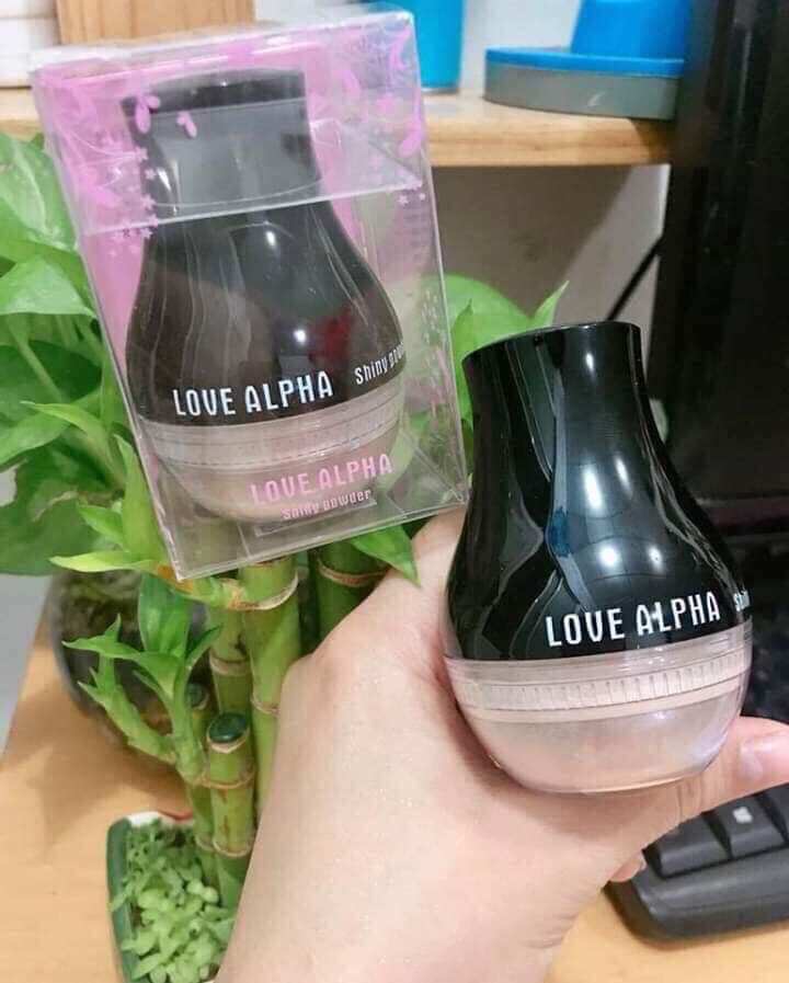 Phấn phủ nhũ bắt sáng love alpha.