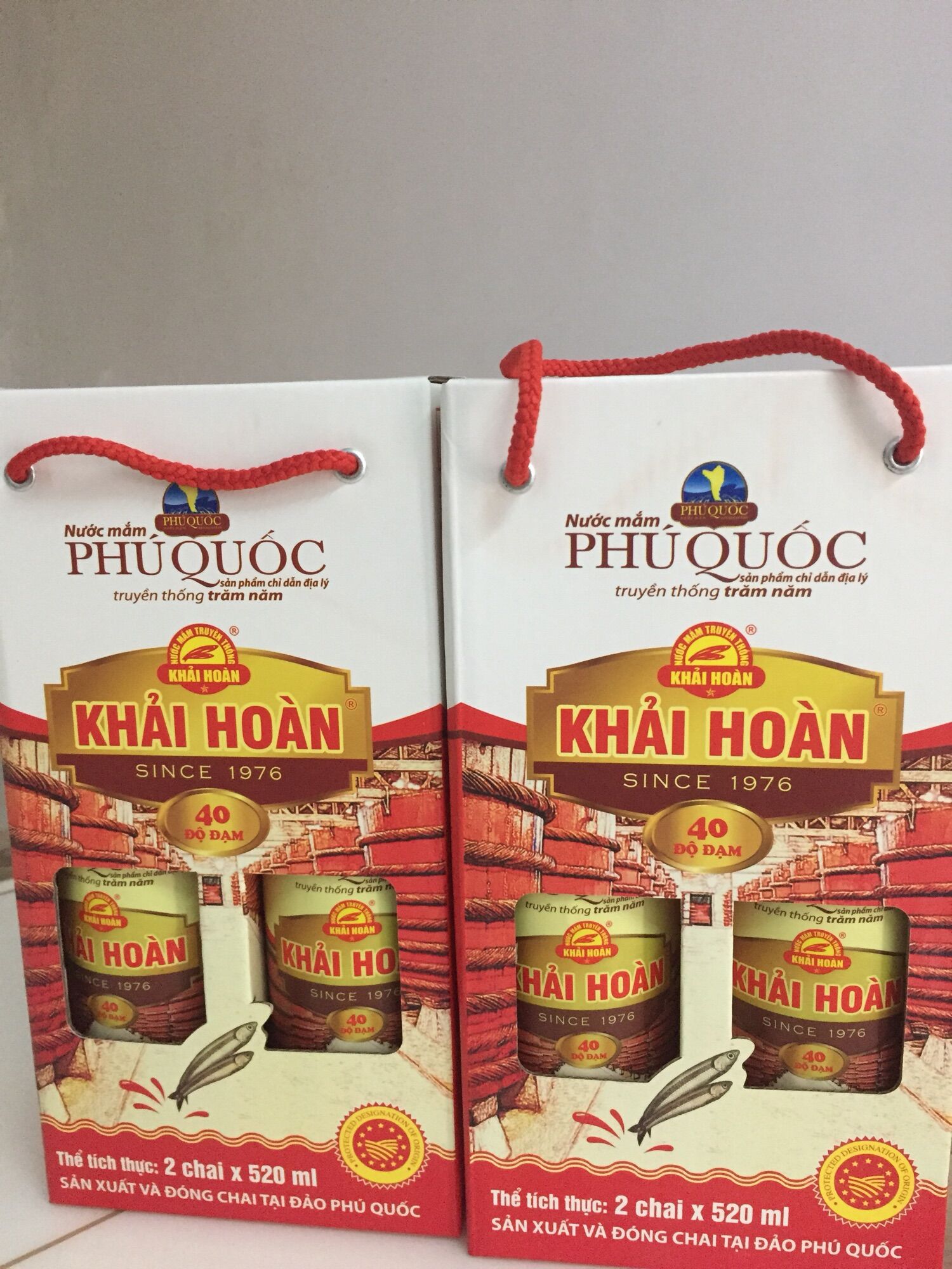 Nước mắm khải hoàn phú quốc 40 độ đạm, 1 cặp gồm 2 chai. combo 2 cặp