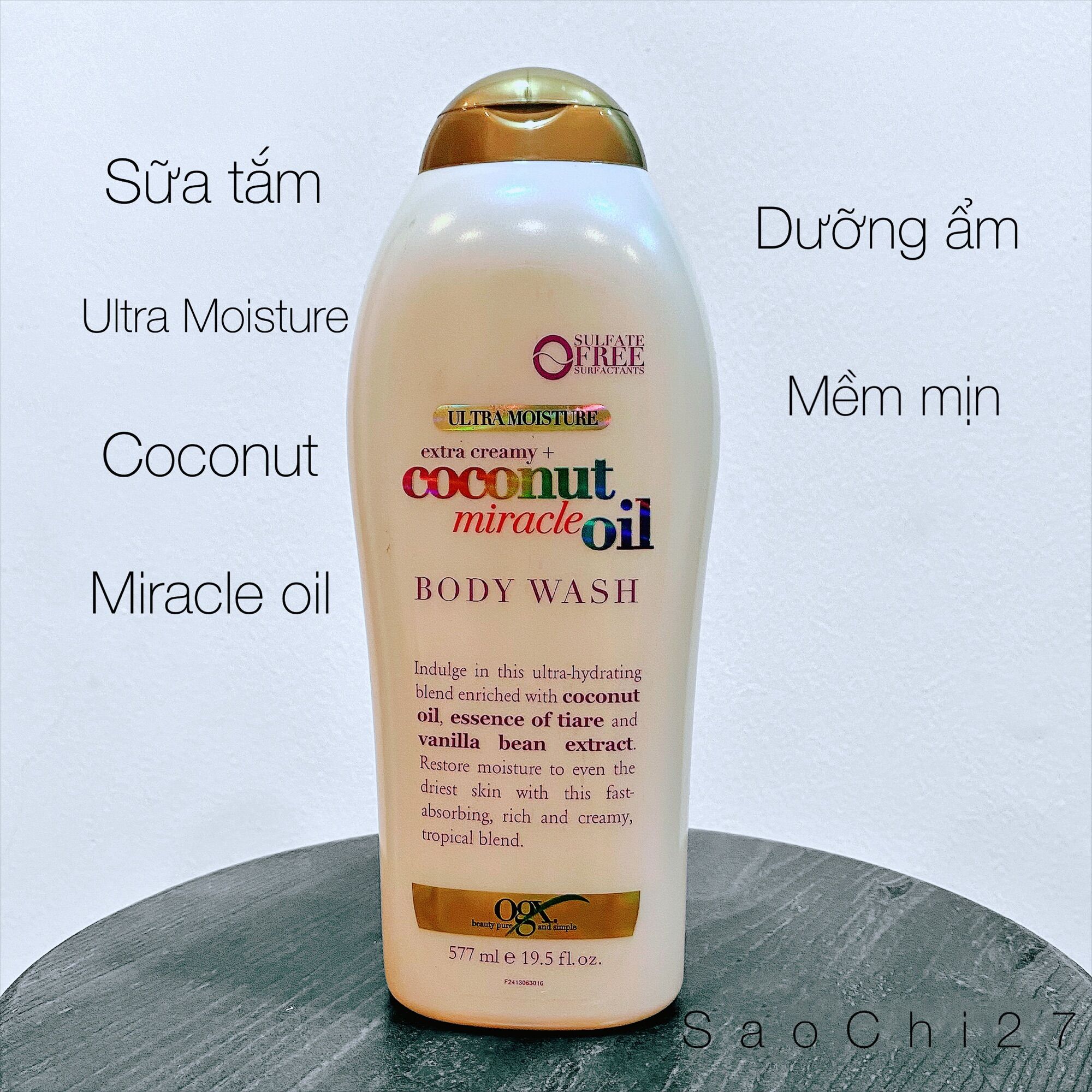 Sữa tắm dưỡng ẩm hương dừa OGX Ultra Moisture Extra Creamy Coconut Miracle Oil 577ml