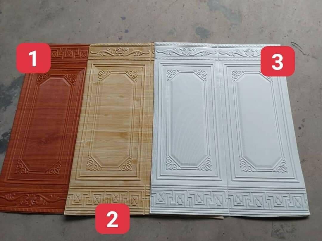 Xốp dán chân tường kt 70 x 90 cm dầy 5 mm
