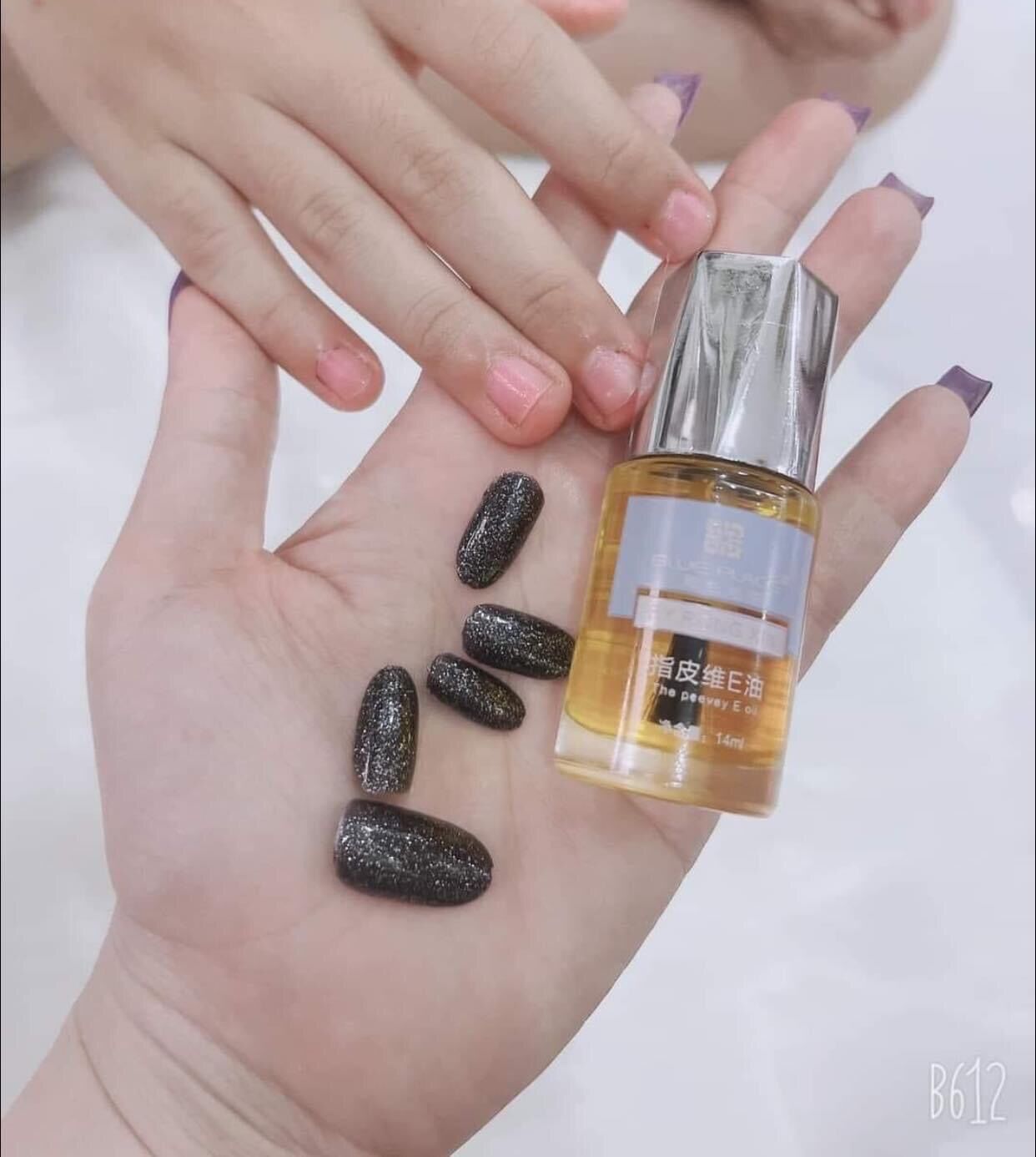 Nước tháo móng úp,Tinh dầu tháo móng up