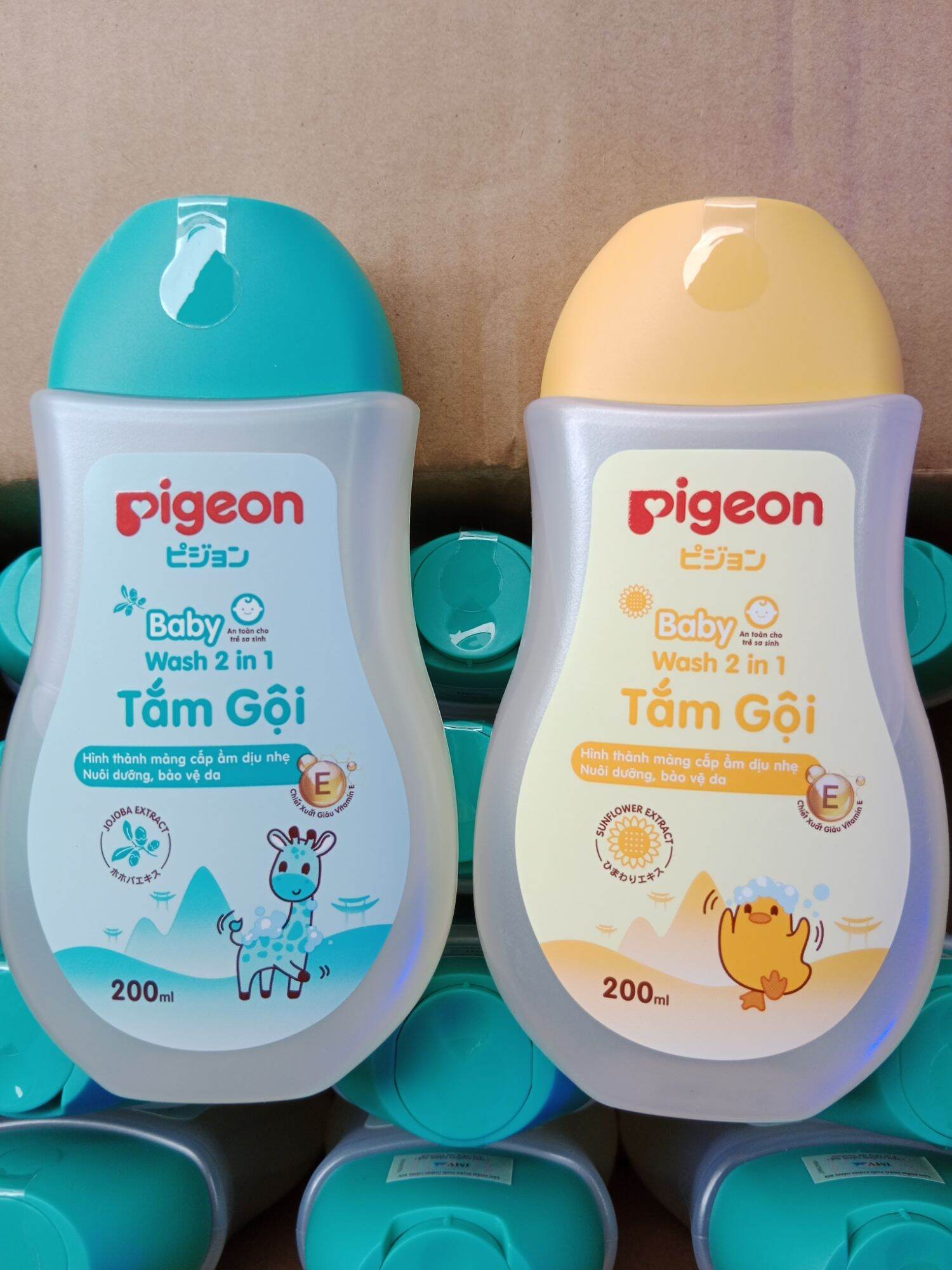 [Mẫu mới]Sữa tắm gội Pigeon 200ml cho bé