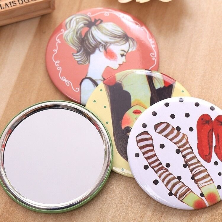 Gương mini siêu dễ thương