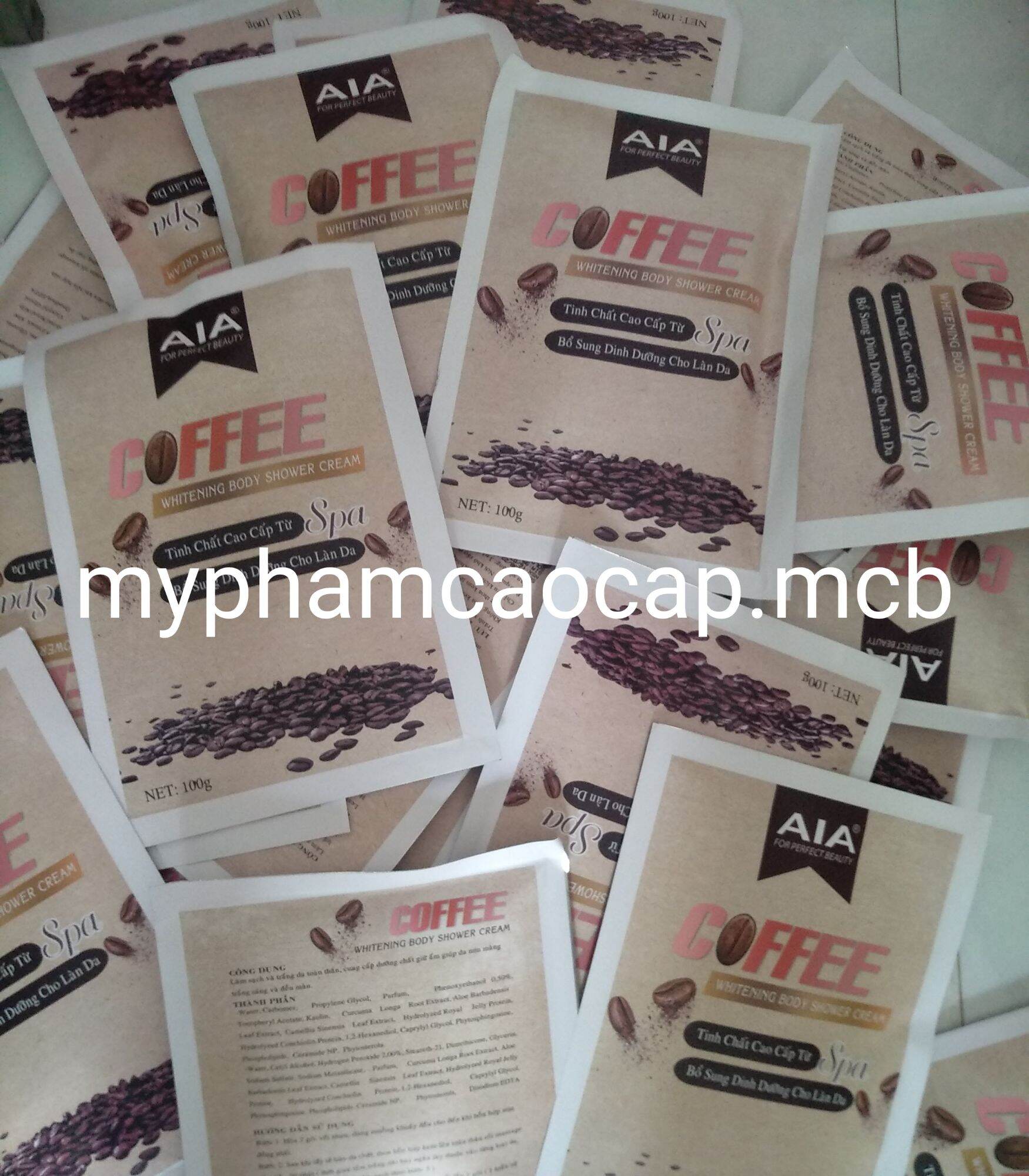 KEM TẮM TRẮNG AIA COFFEE