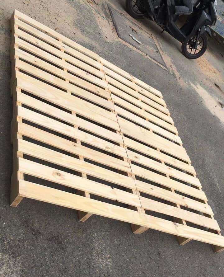 Pallet giường gỗ thông gấp gọn nhiều kích thước 1m6x2mx10cm bôn 4 tấm