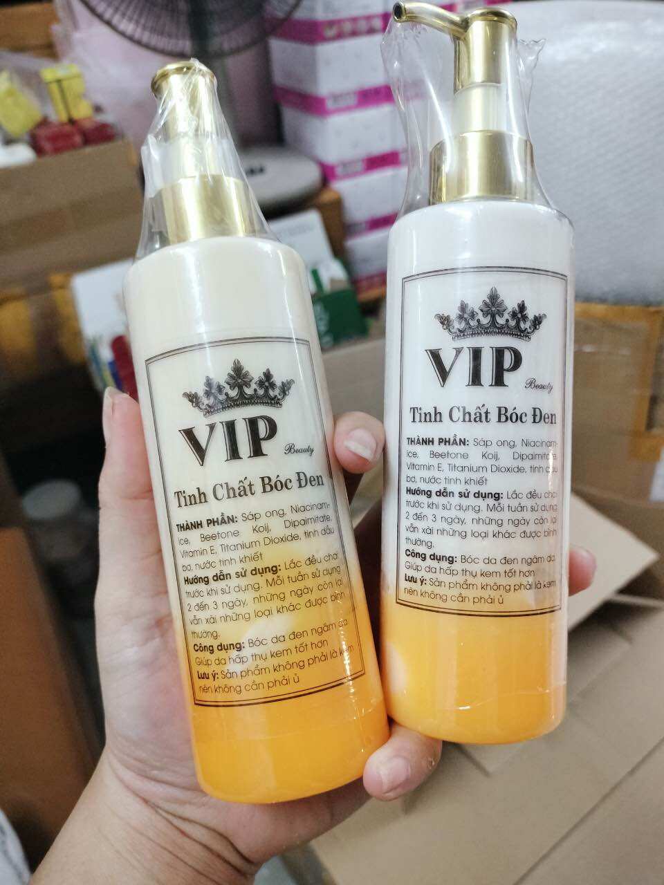 Kem dưỡng trắng tinh chất bóc đen Vip CHAI