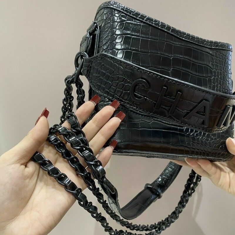 Túi đế cứng da rắn size 22 sale sốc(không hộp)