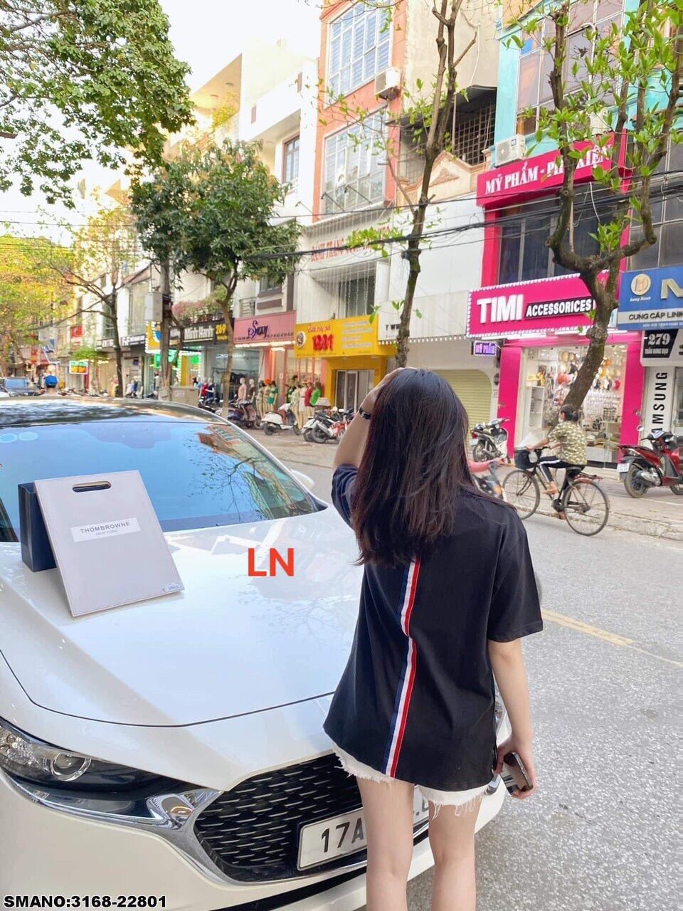 Áo Vạch Sau Lưng HotHit , From Thụng Unisex