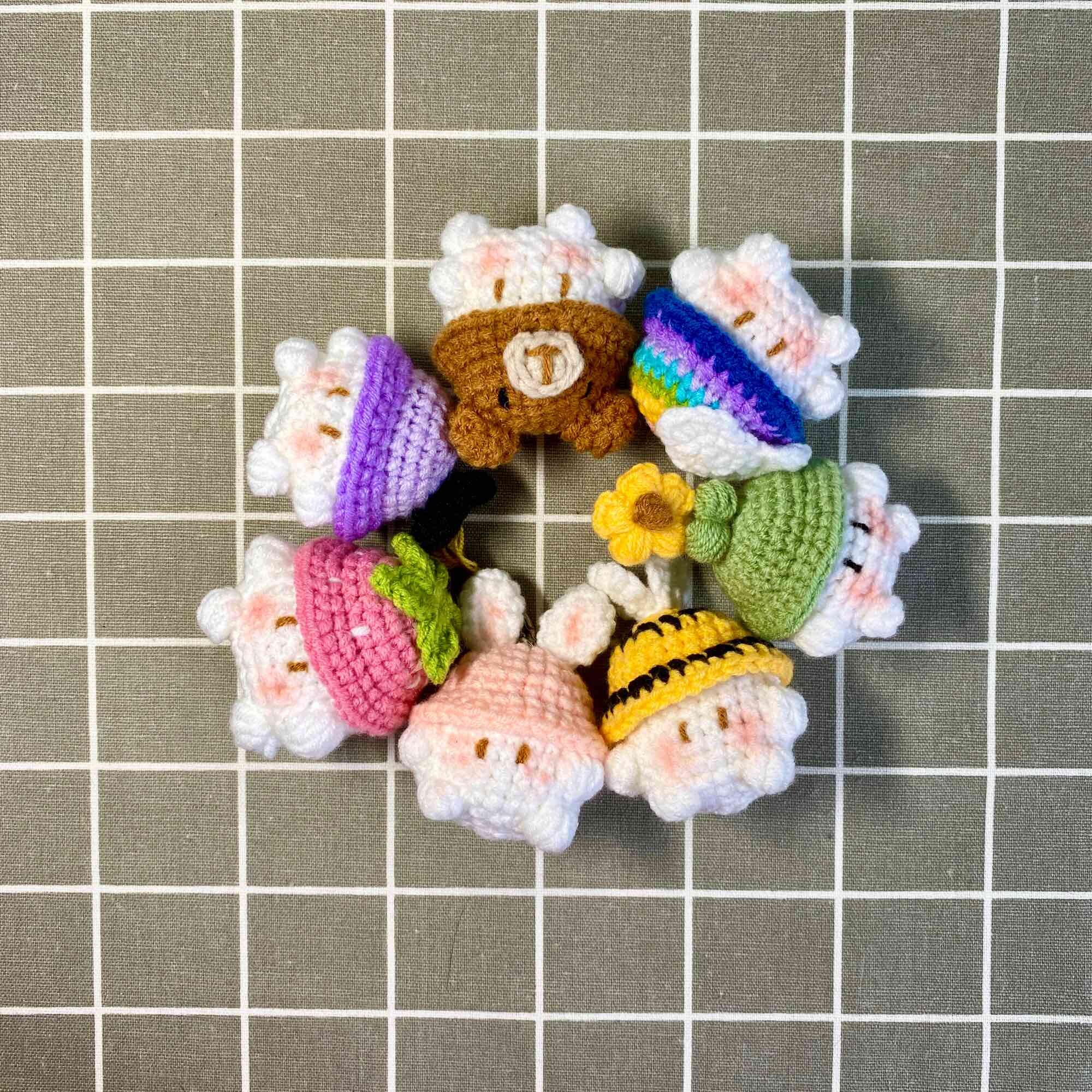 Móc khoá bé nấm mini handmade bằng len