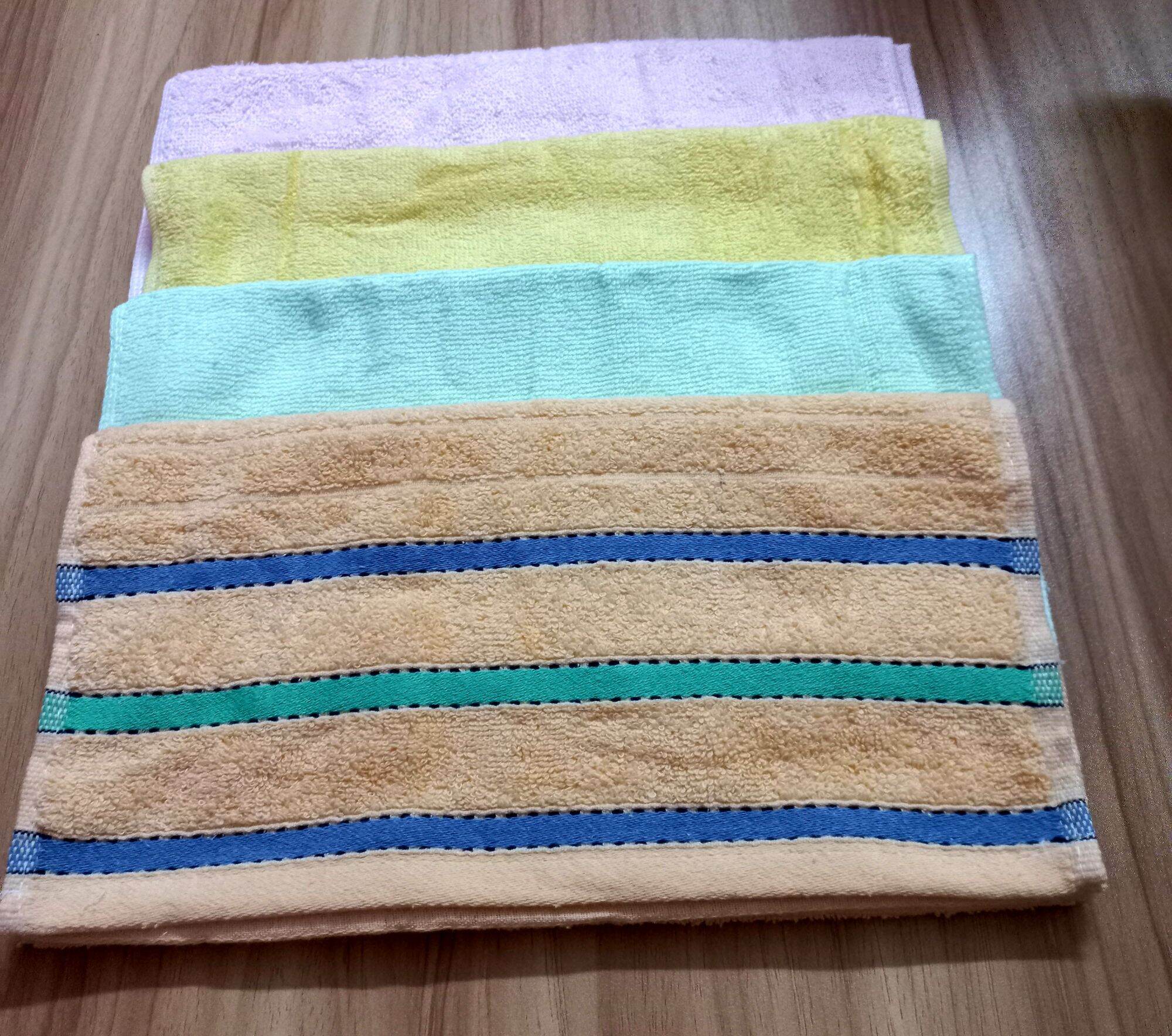 Khăn tắm cao cấp 35×70cm - giao màu ngẫu nhiên