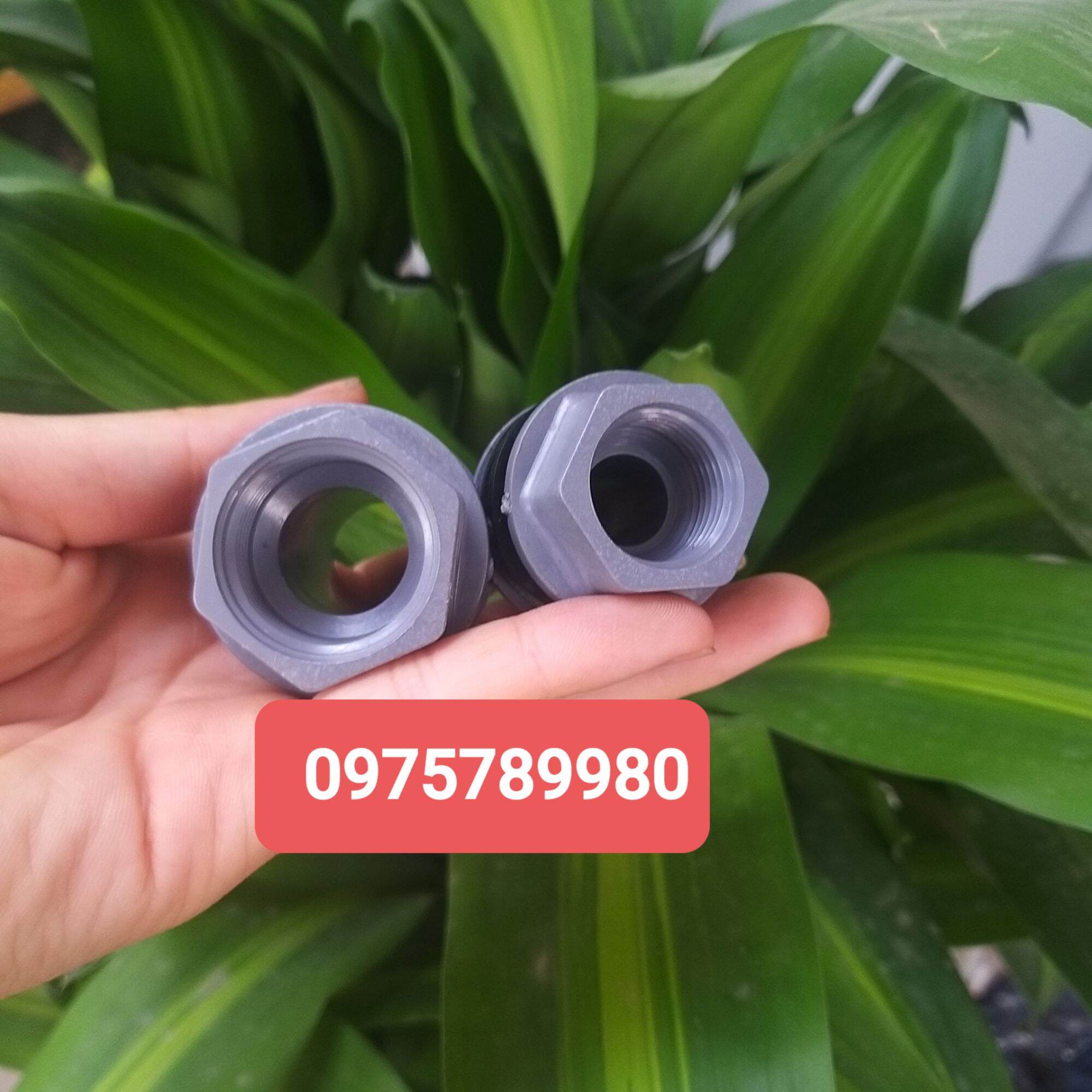 Ốc siết bồn nhựa PVC phi 21,27