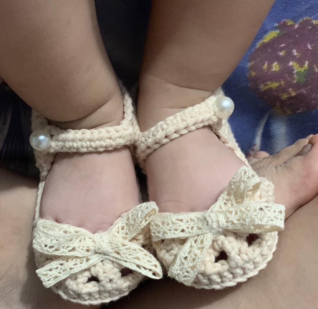 giày sandal nơ nhí bé gái