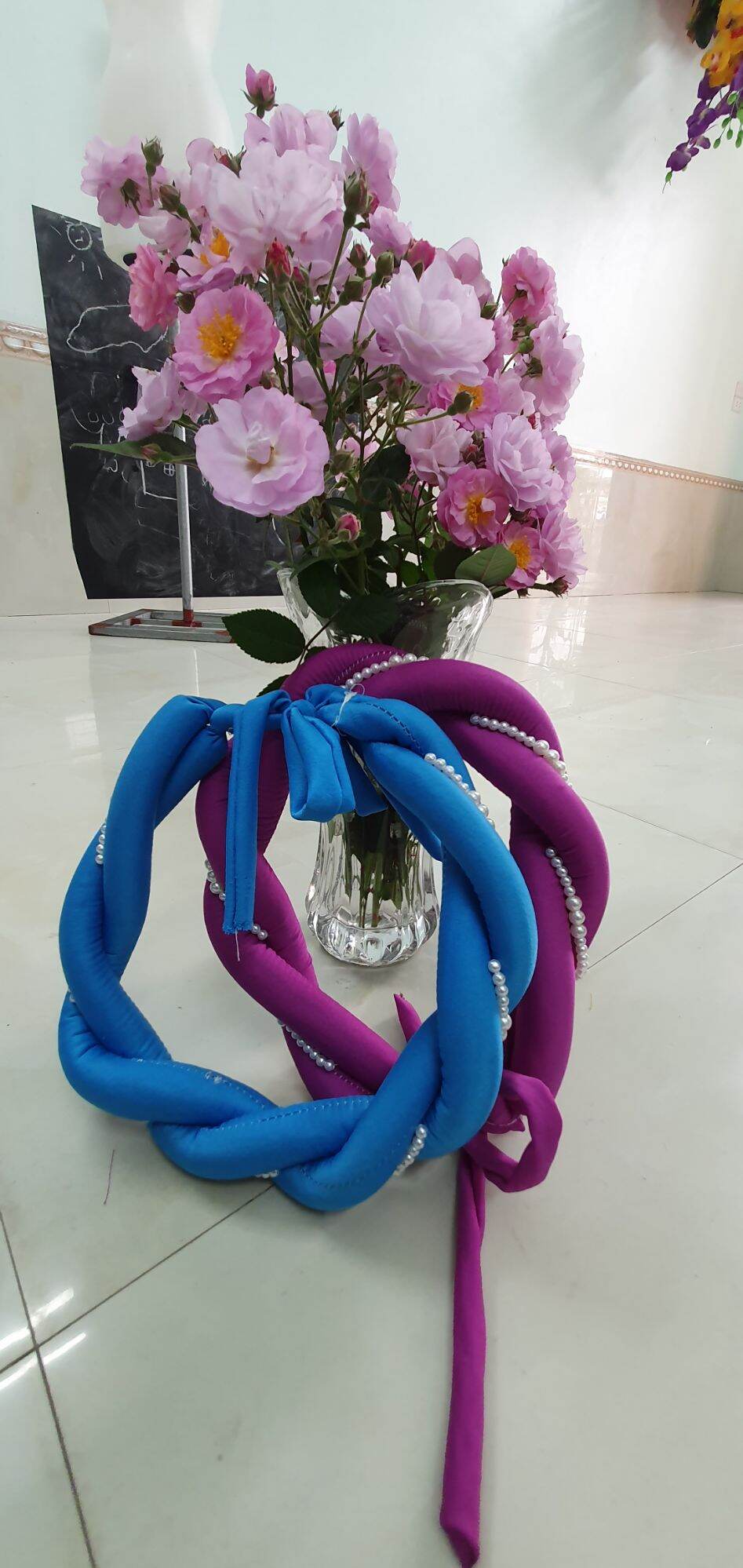 Mấn Xoắn Đội Đầu