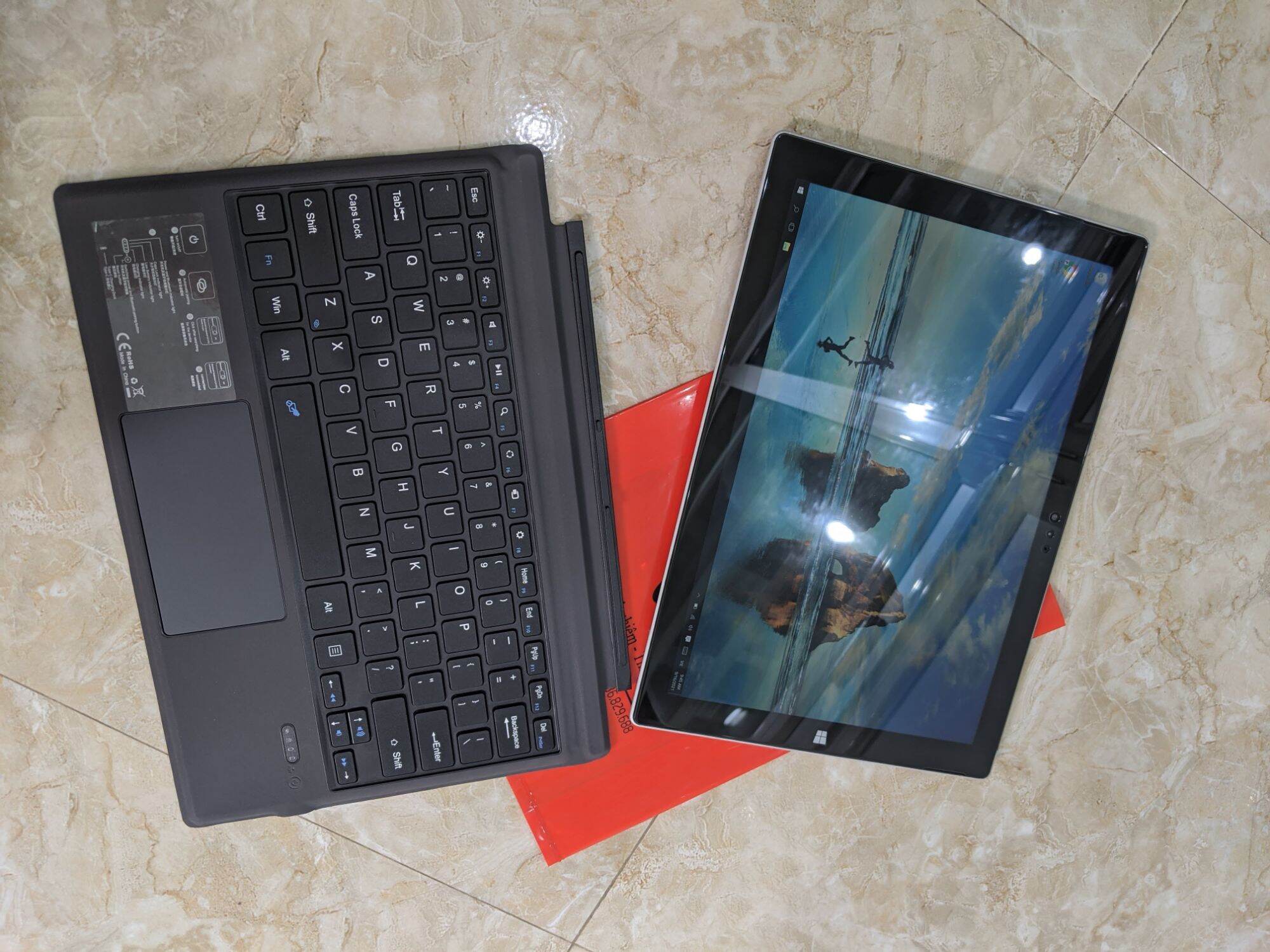 Laptop 2in1 Surface 3 64G có lắp sim 4G làm việc học bài hiệu quả